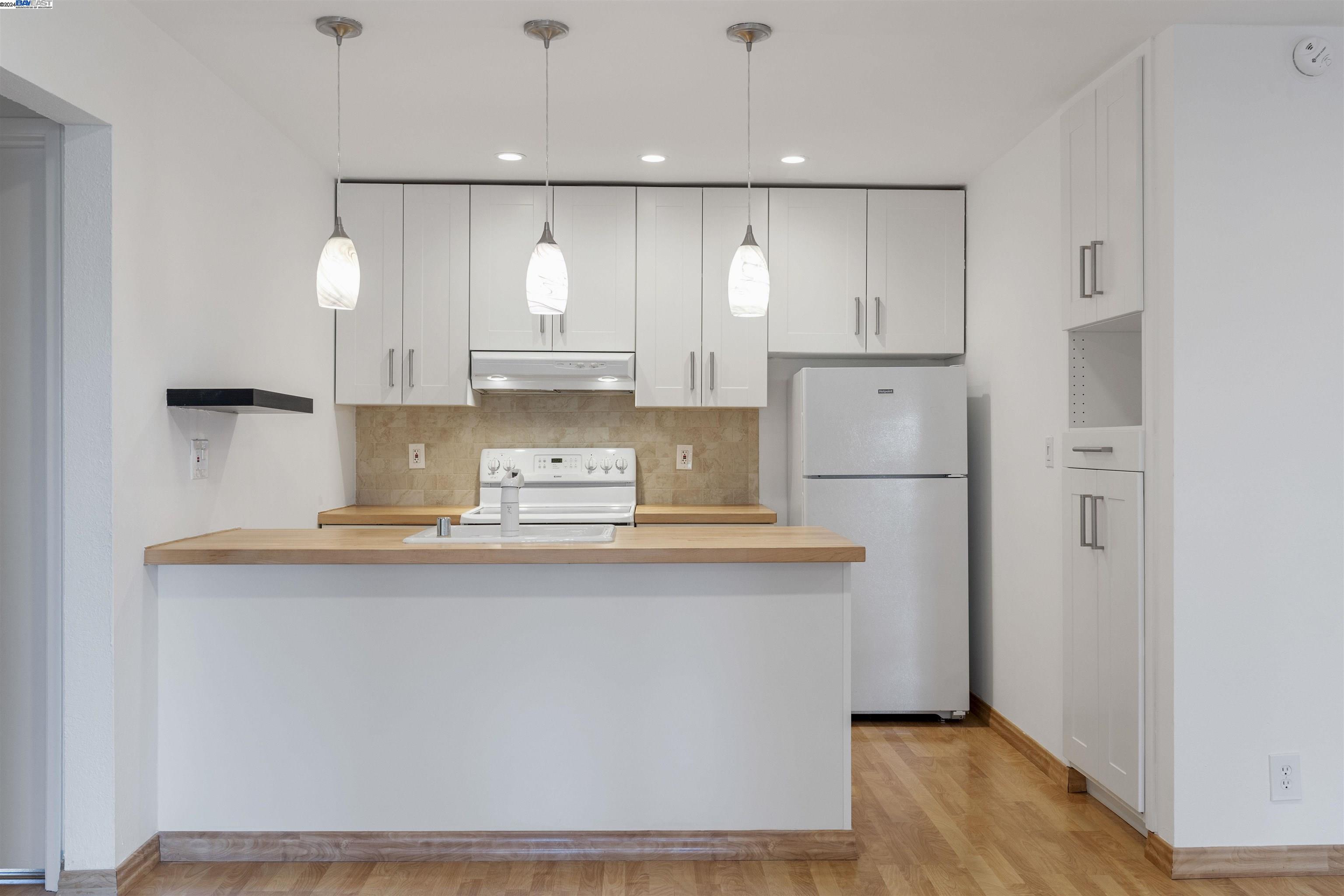 199 Montecito # 207