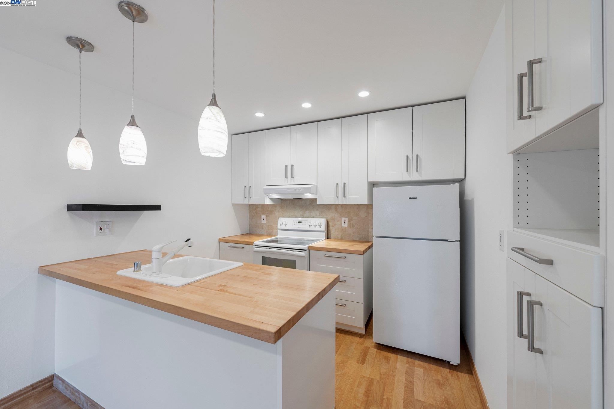 199 Montecito # 207