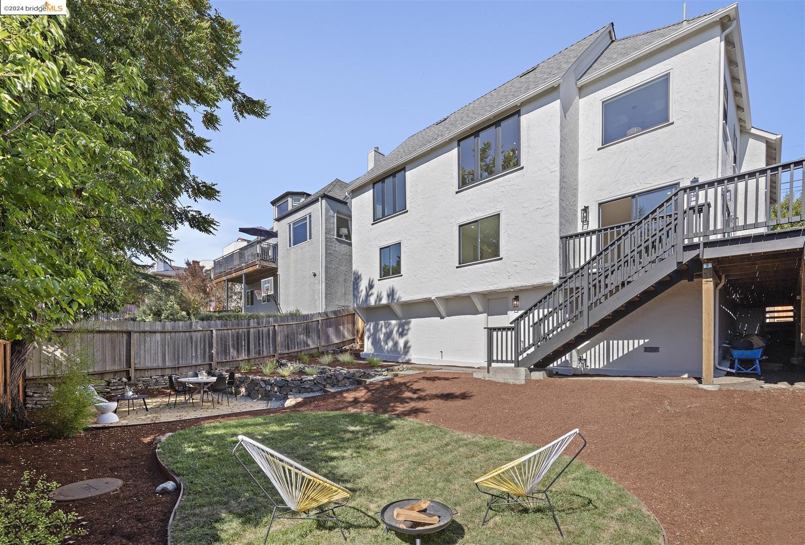 230 Yale Ave