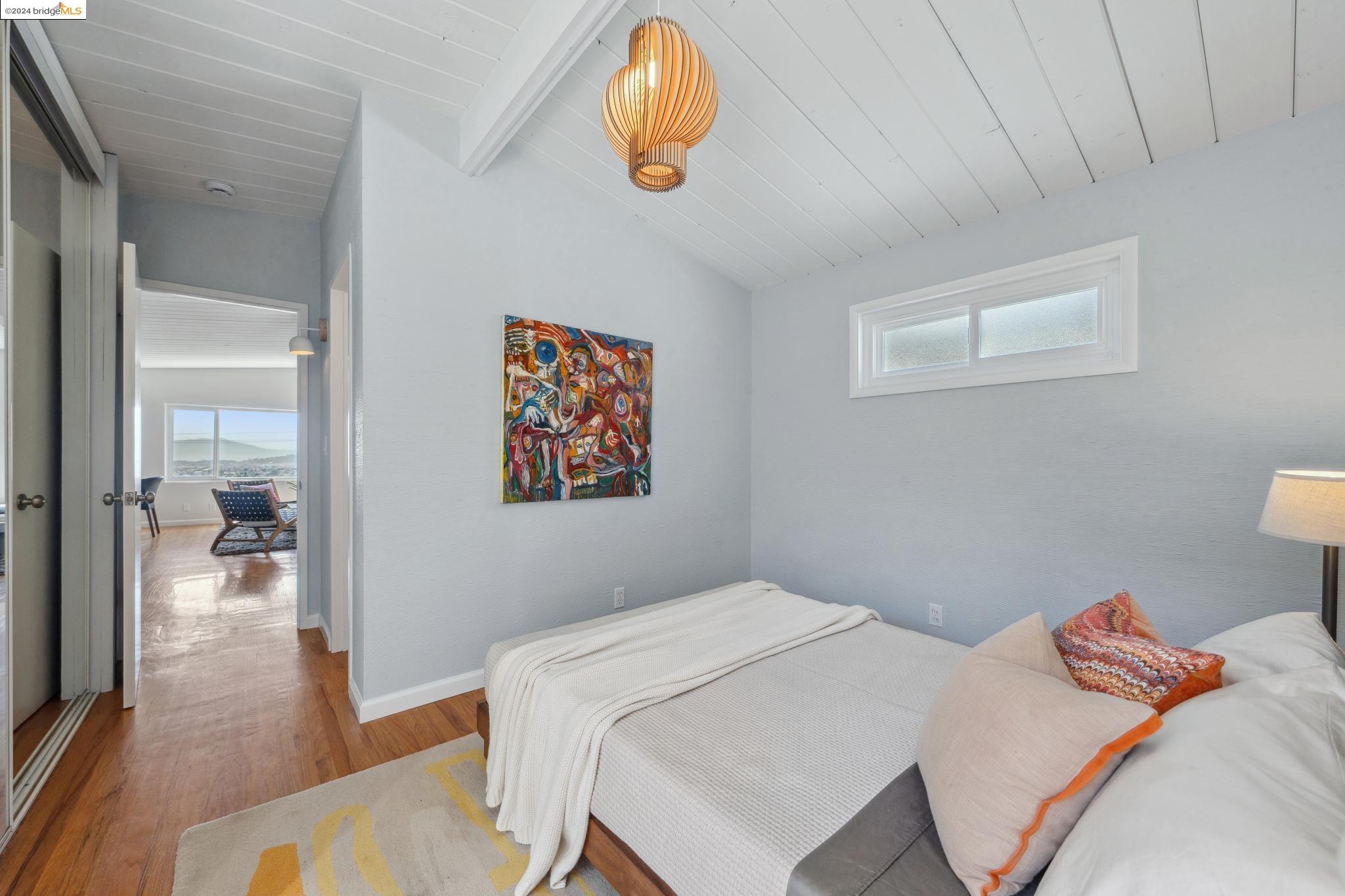 2317 Mira Vista Dr
