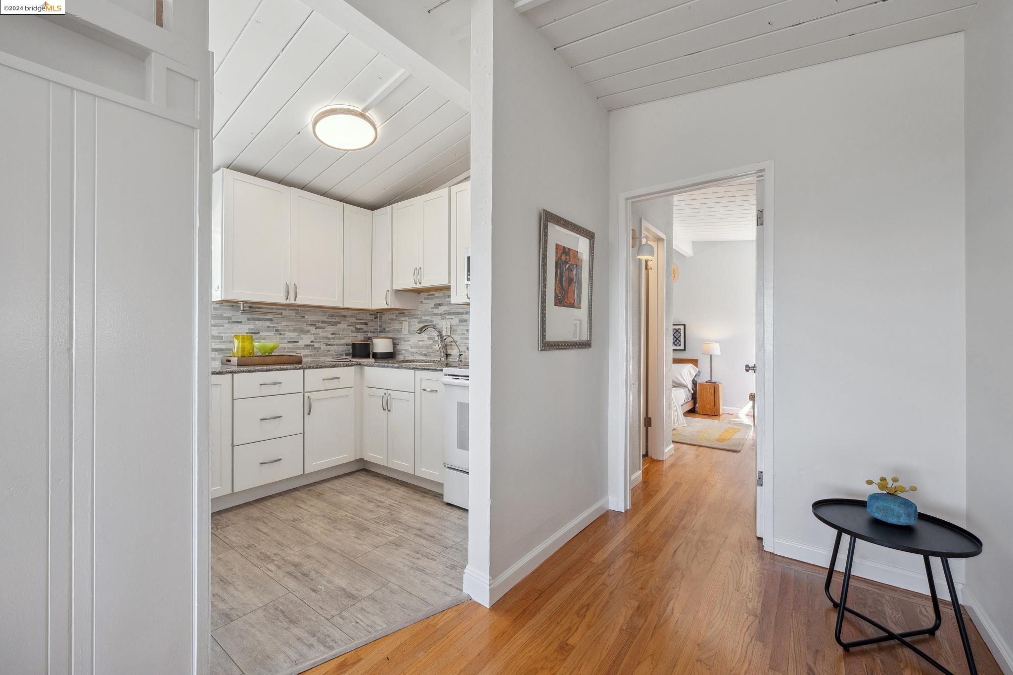 2317 Mira Vista Dr