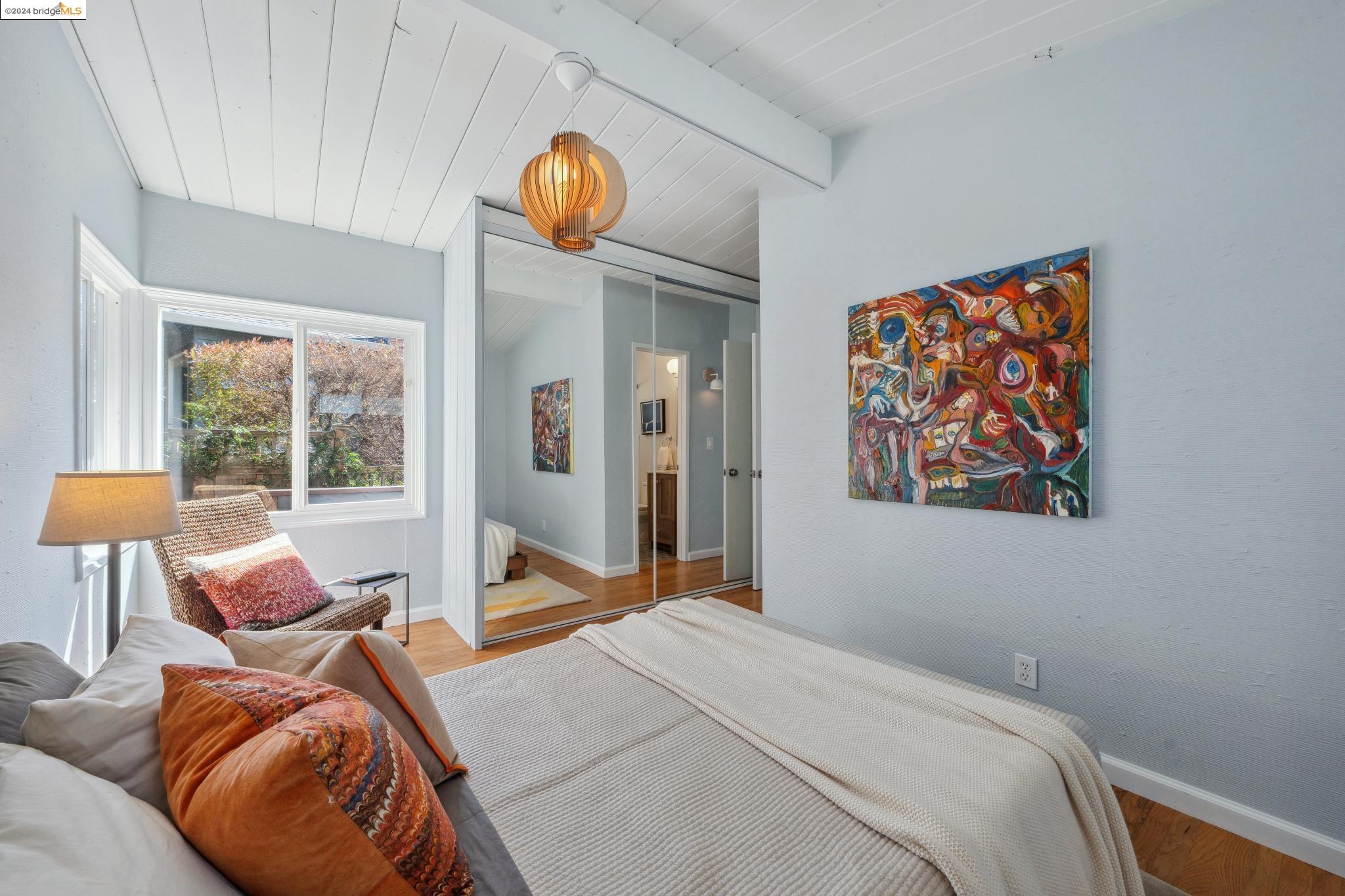 2317 Mira Vista Dr