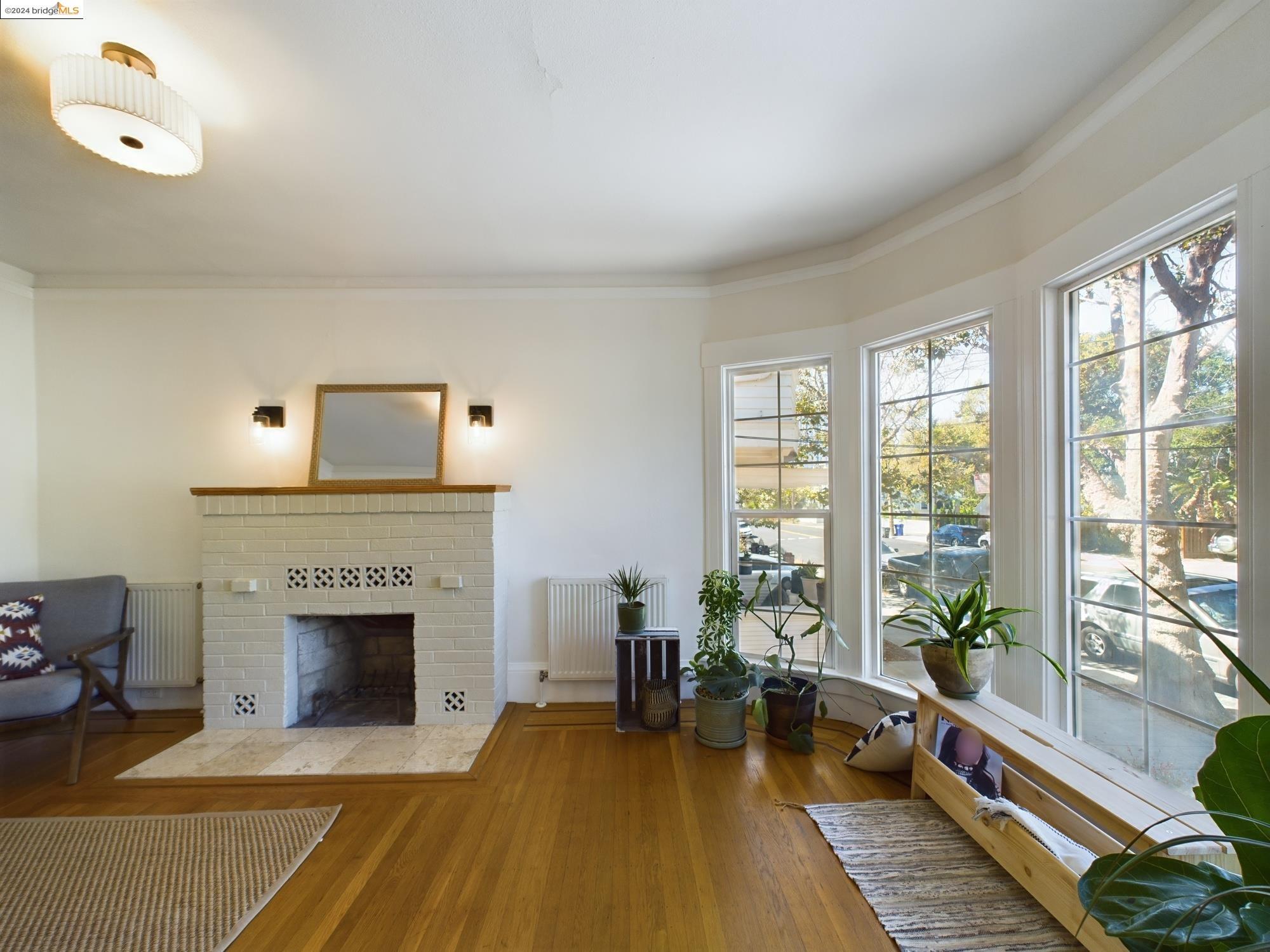 435 38th Street