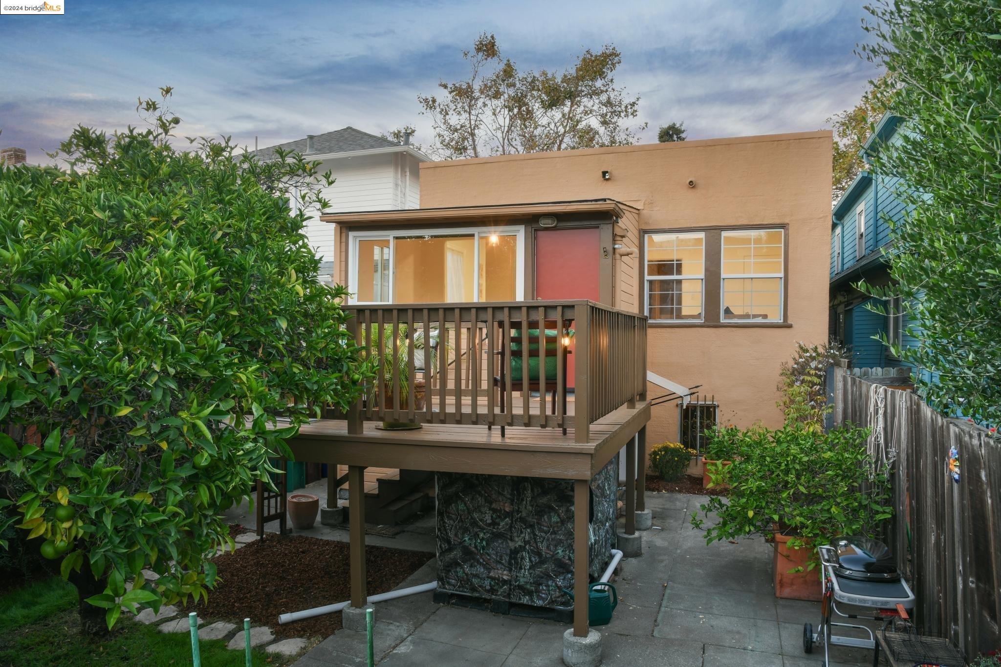 435 38th Street