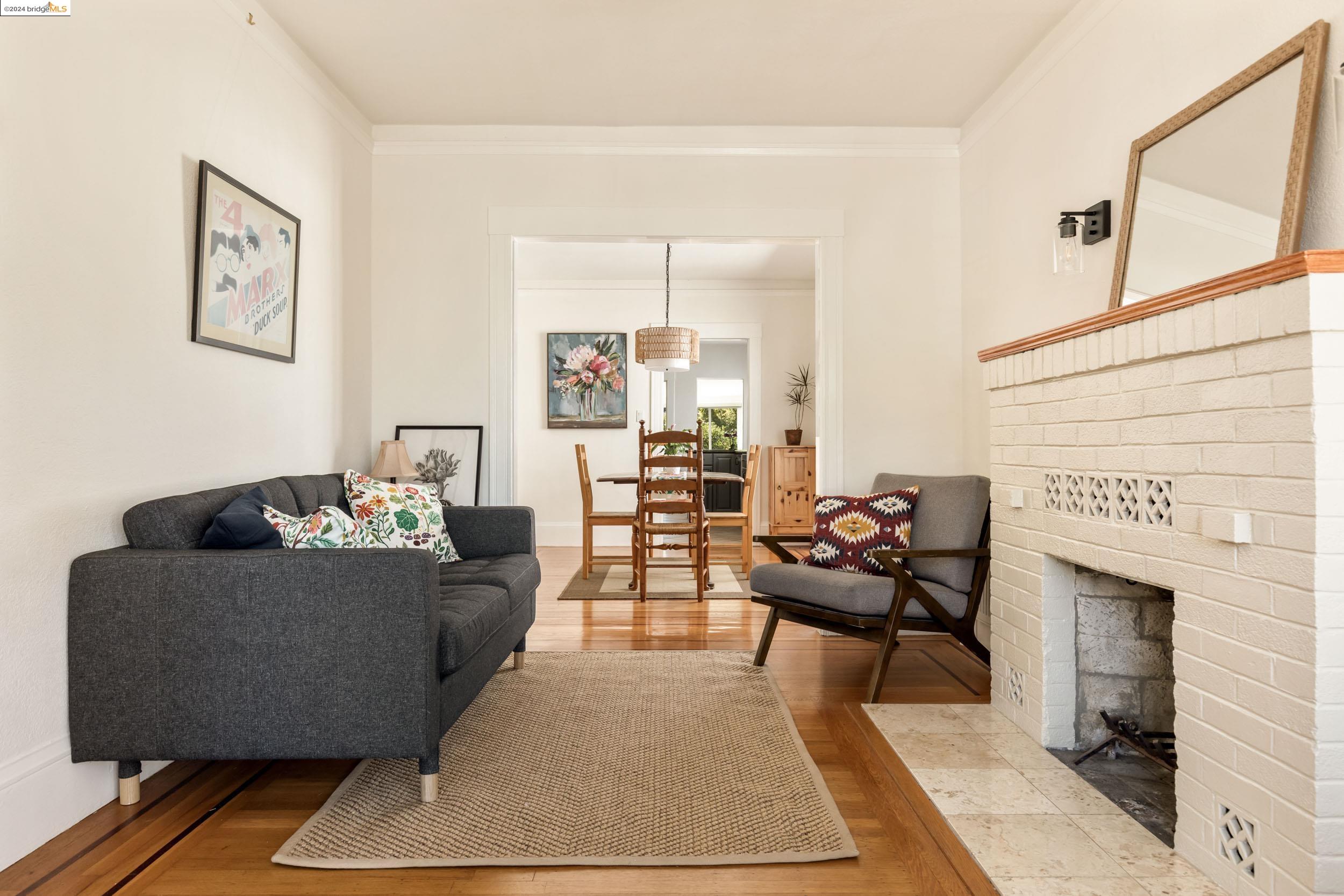 435 38th Street
