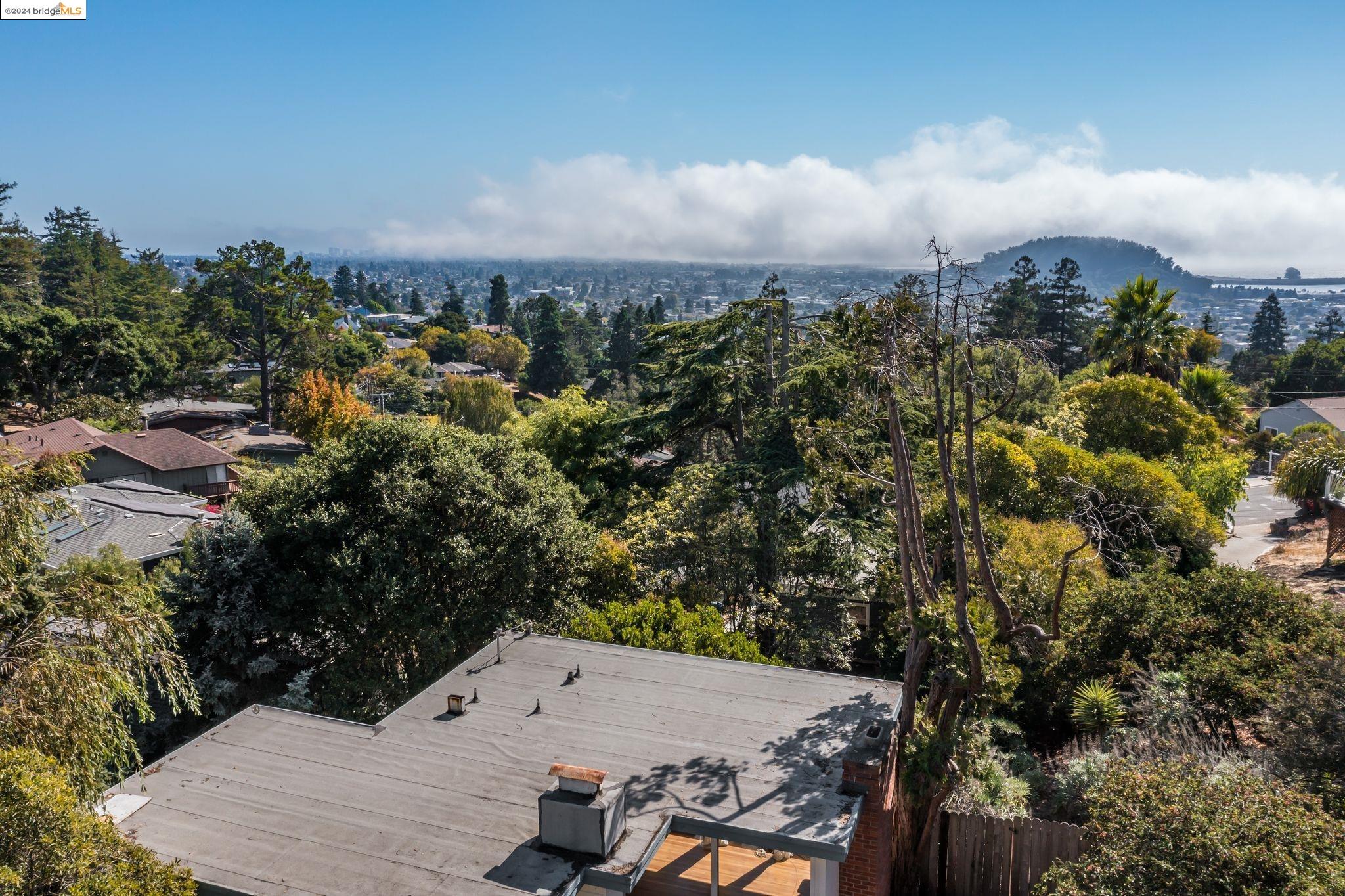 846 Seaview Dr