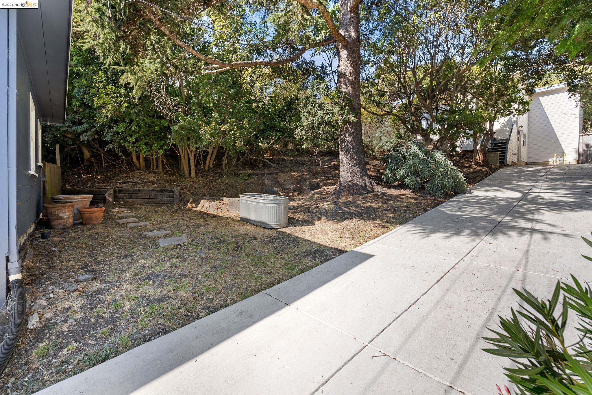 846 Seaview Dr