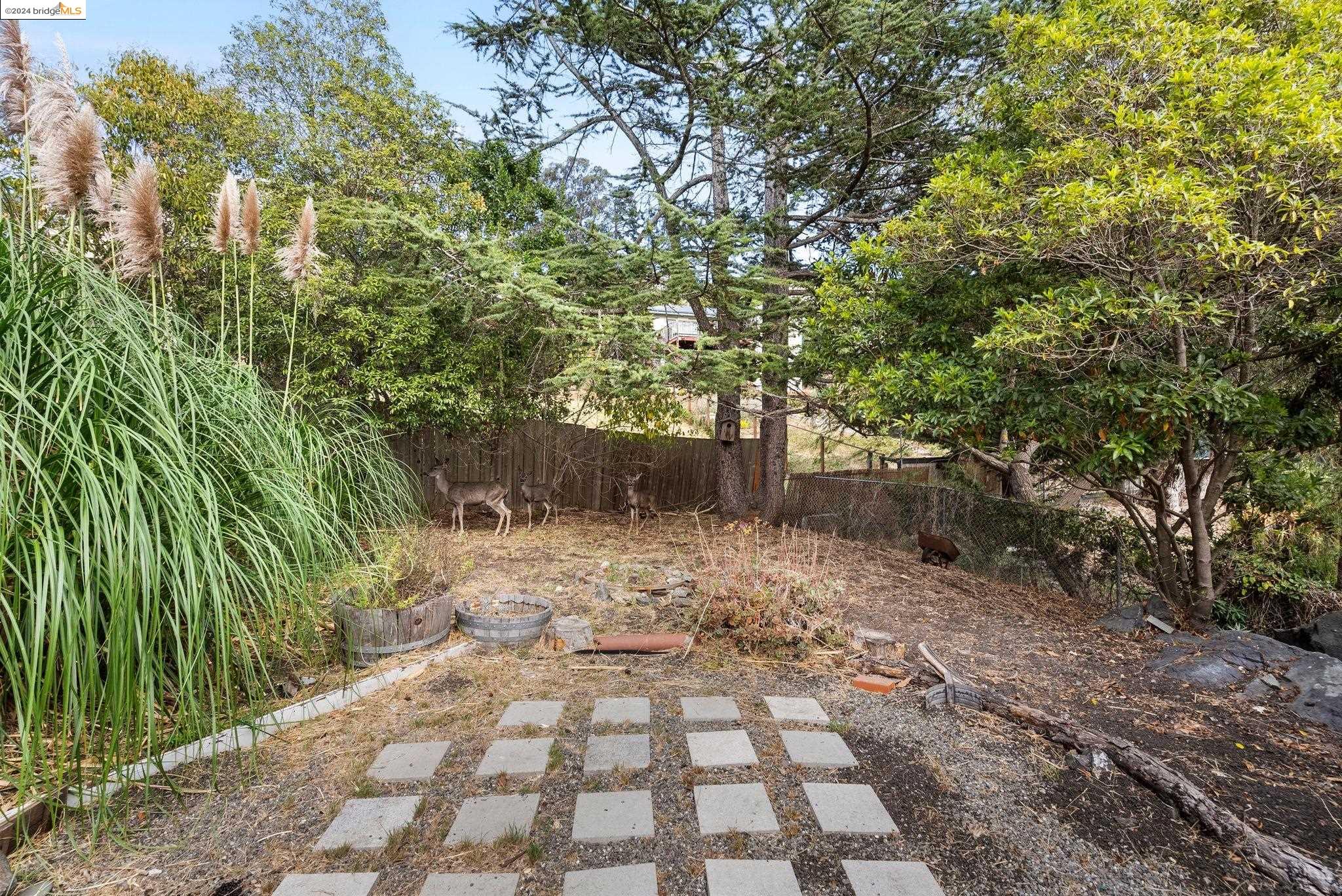 846 Seaview Dr