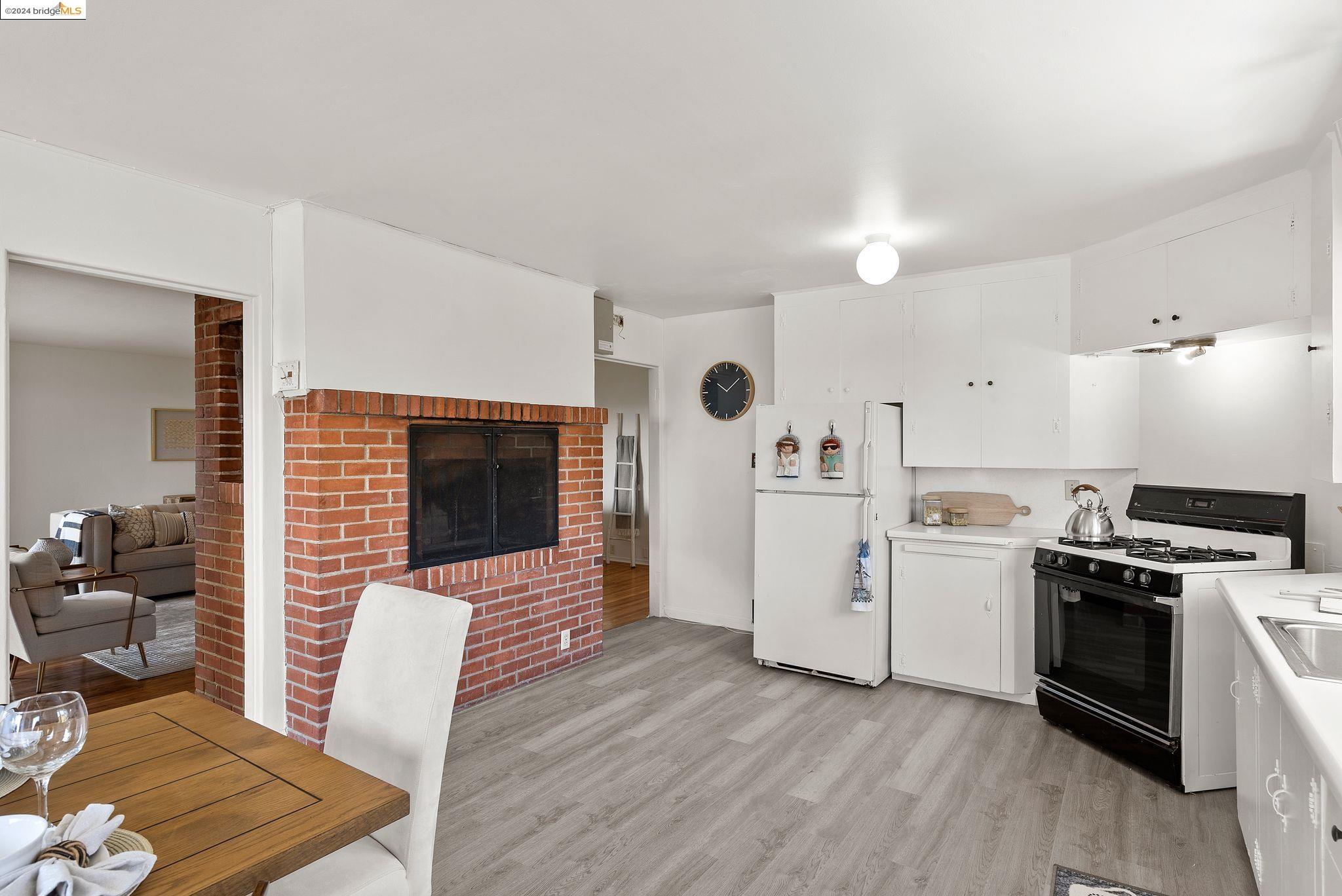 846 Seaview Dr