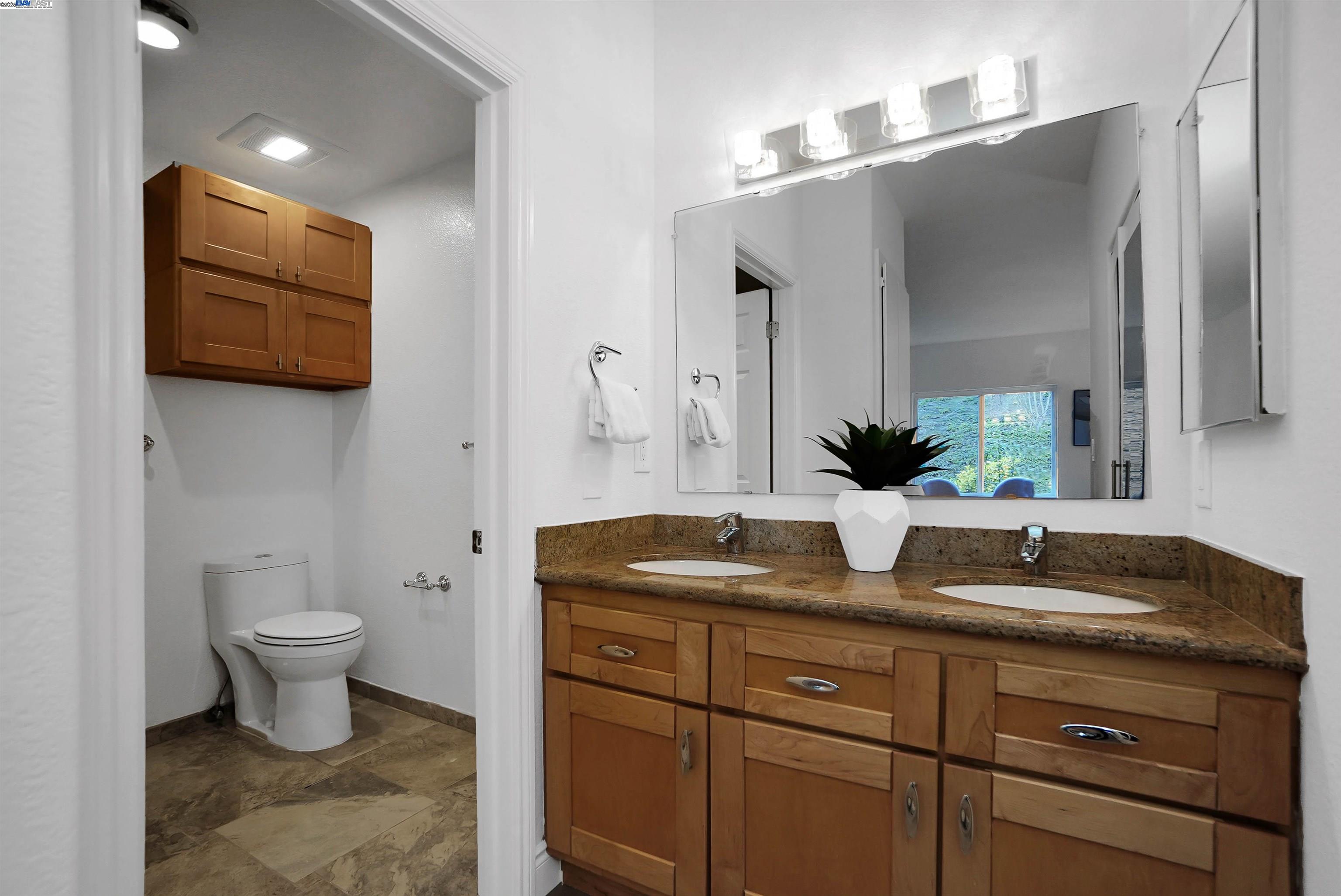 327 Norris Canyon Ter