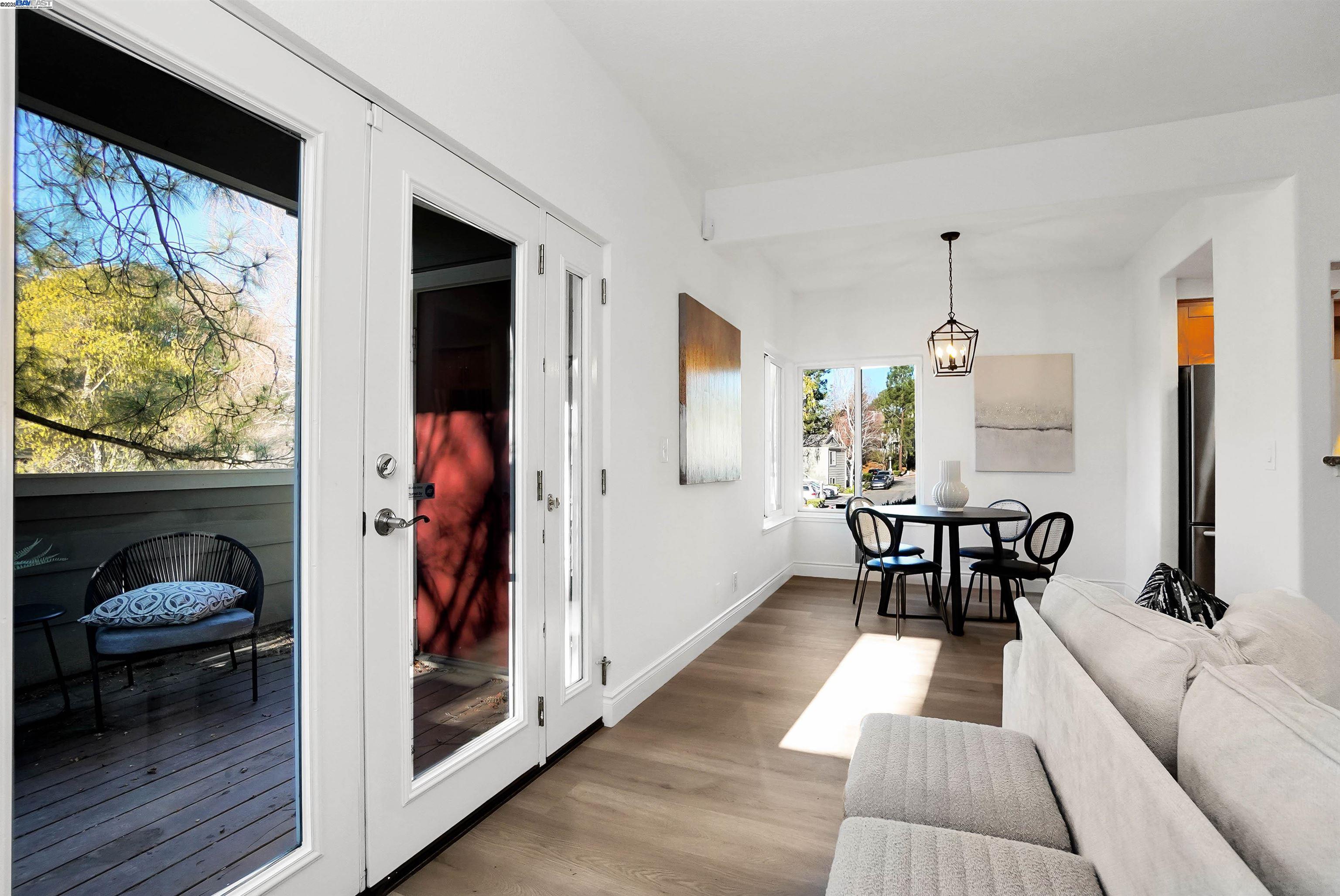 327 Norris Canyon Ter