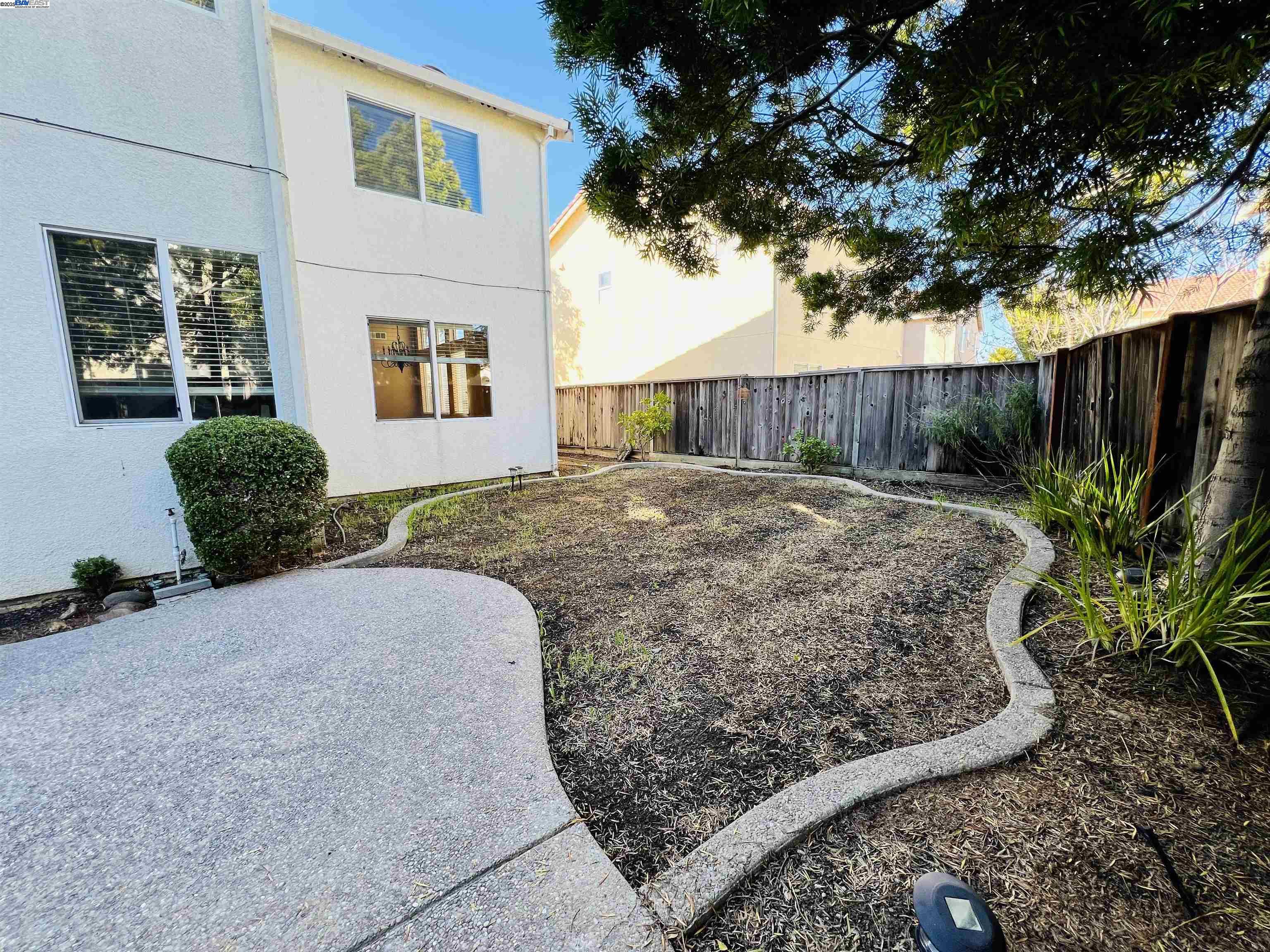 602 Rock Rose Way