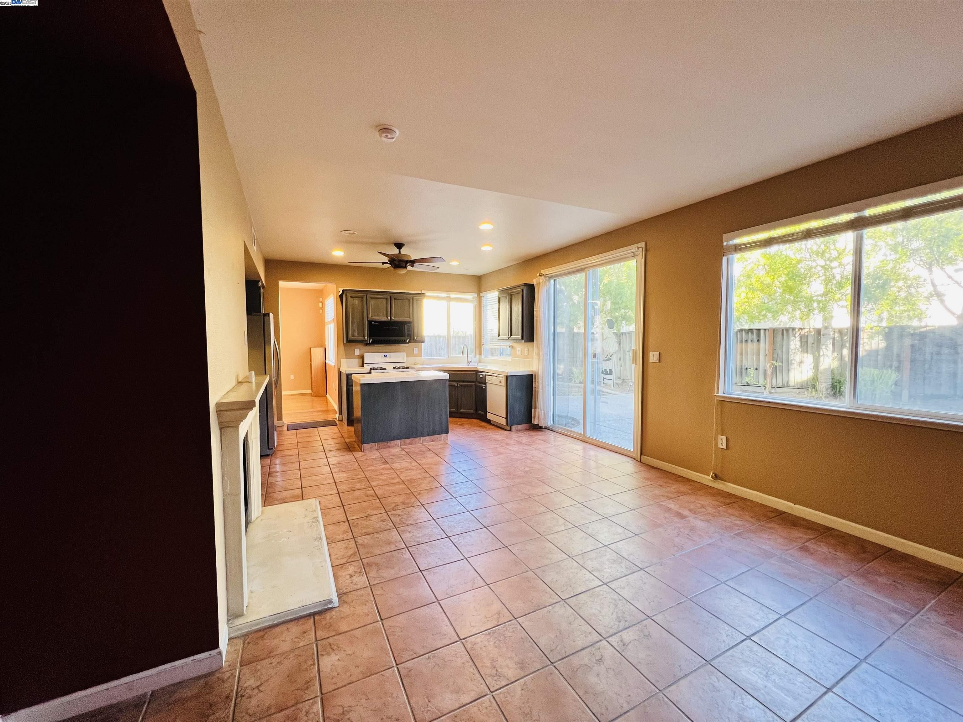 602 Rock Rose Way