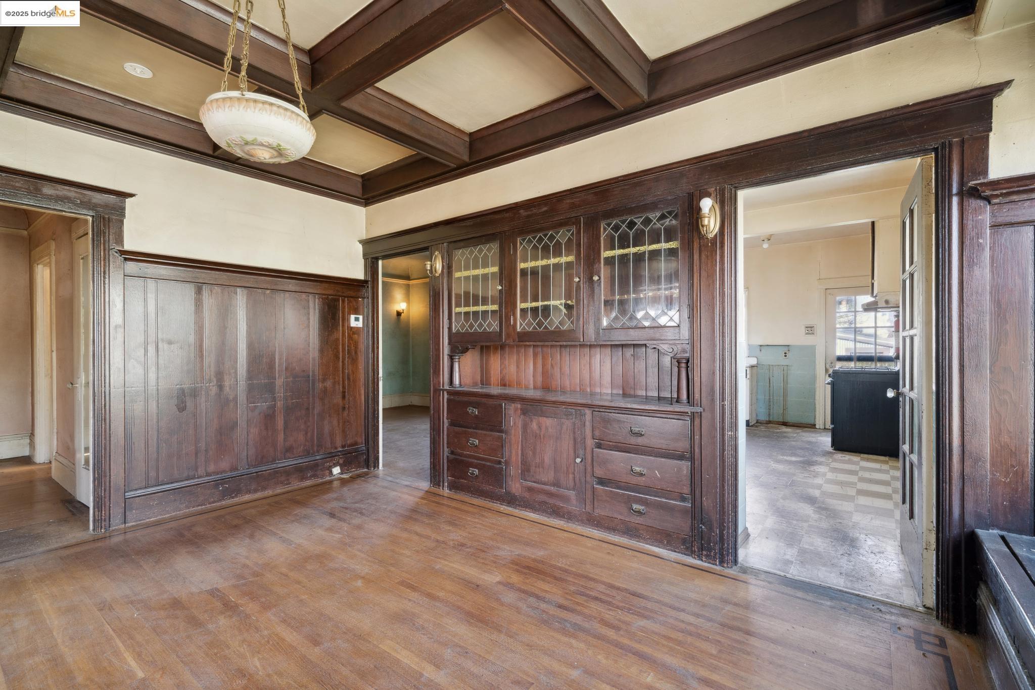 532 63rd Street