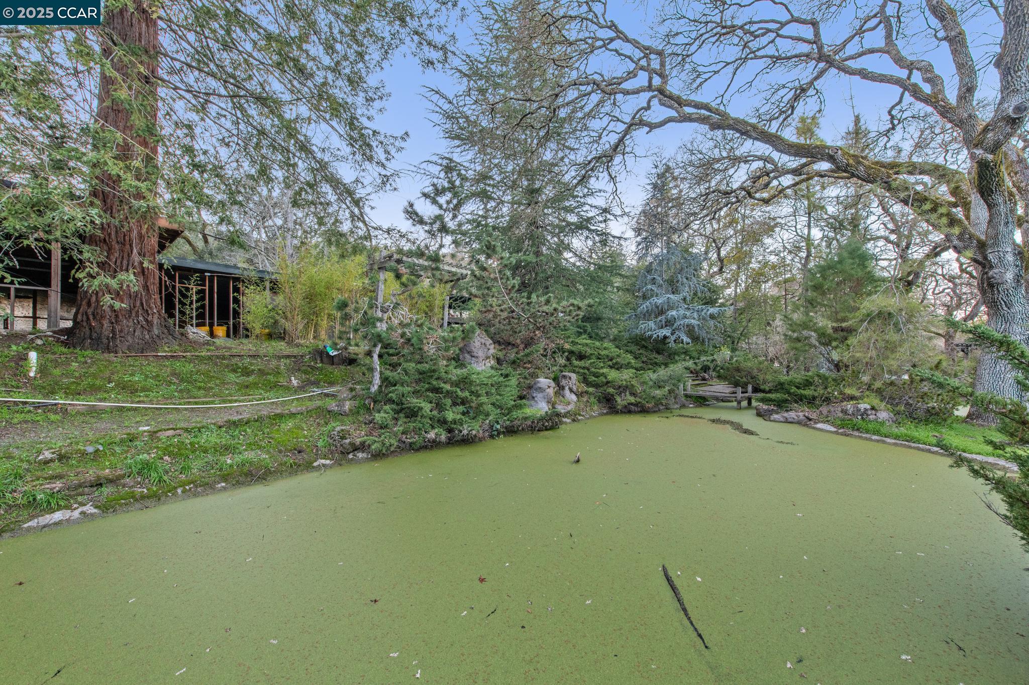 4 Sol Brae Way