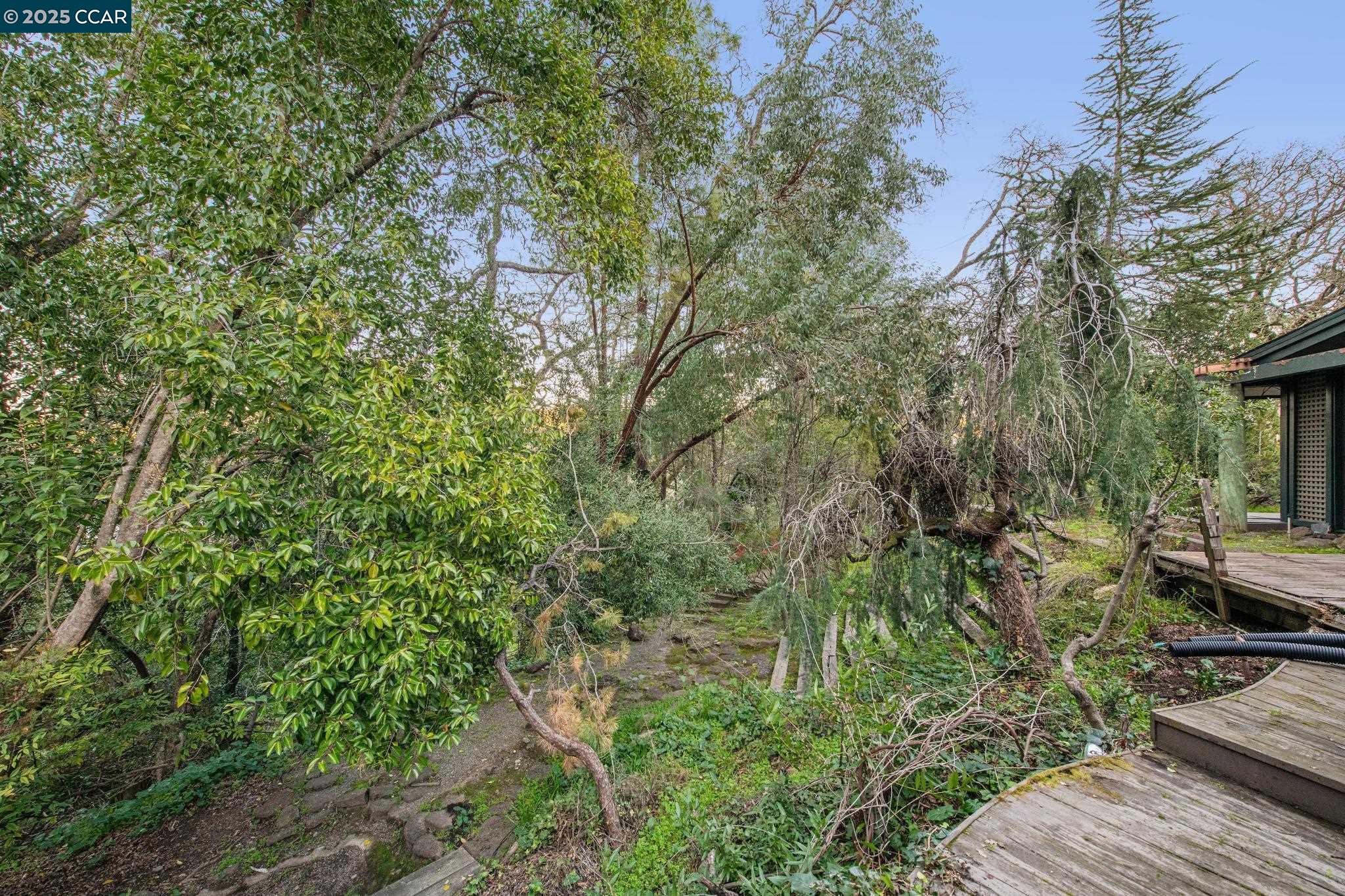4 Sol Brae Way