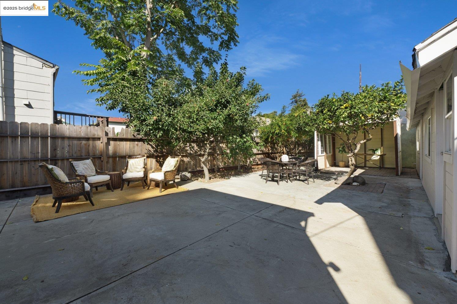 2930 GALINDO ST