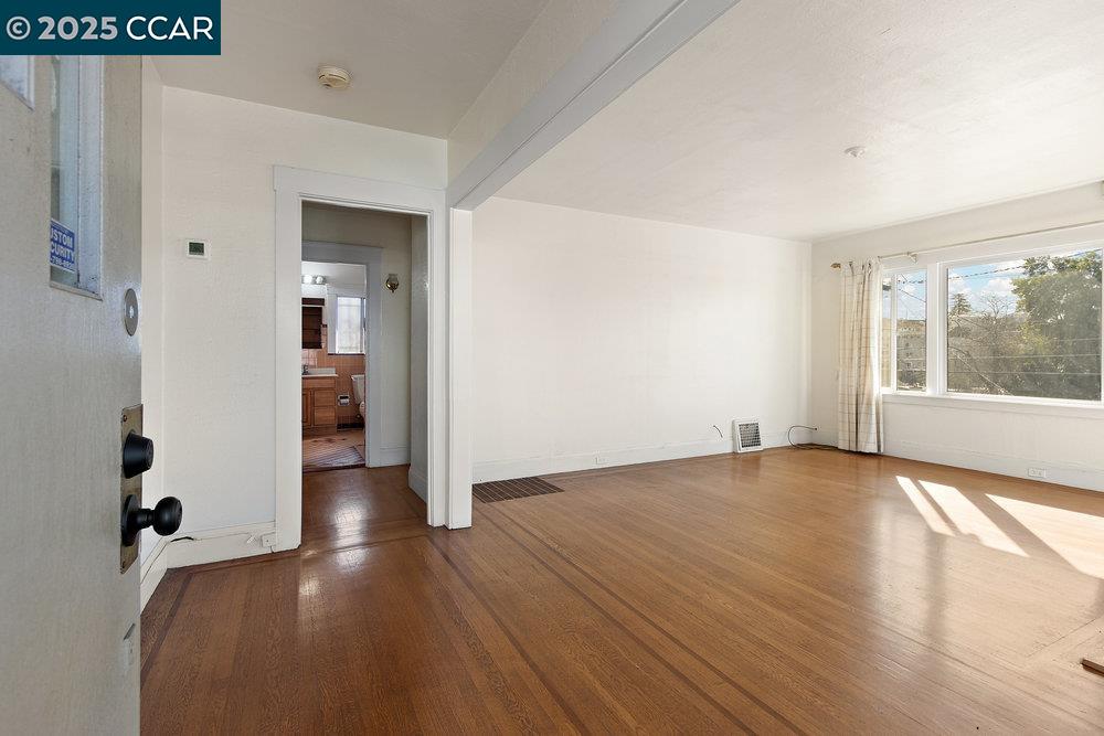506 Montclair Ave