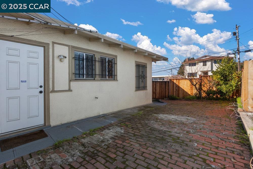 506 Montclair Ave