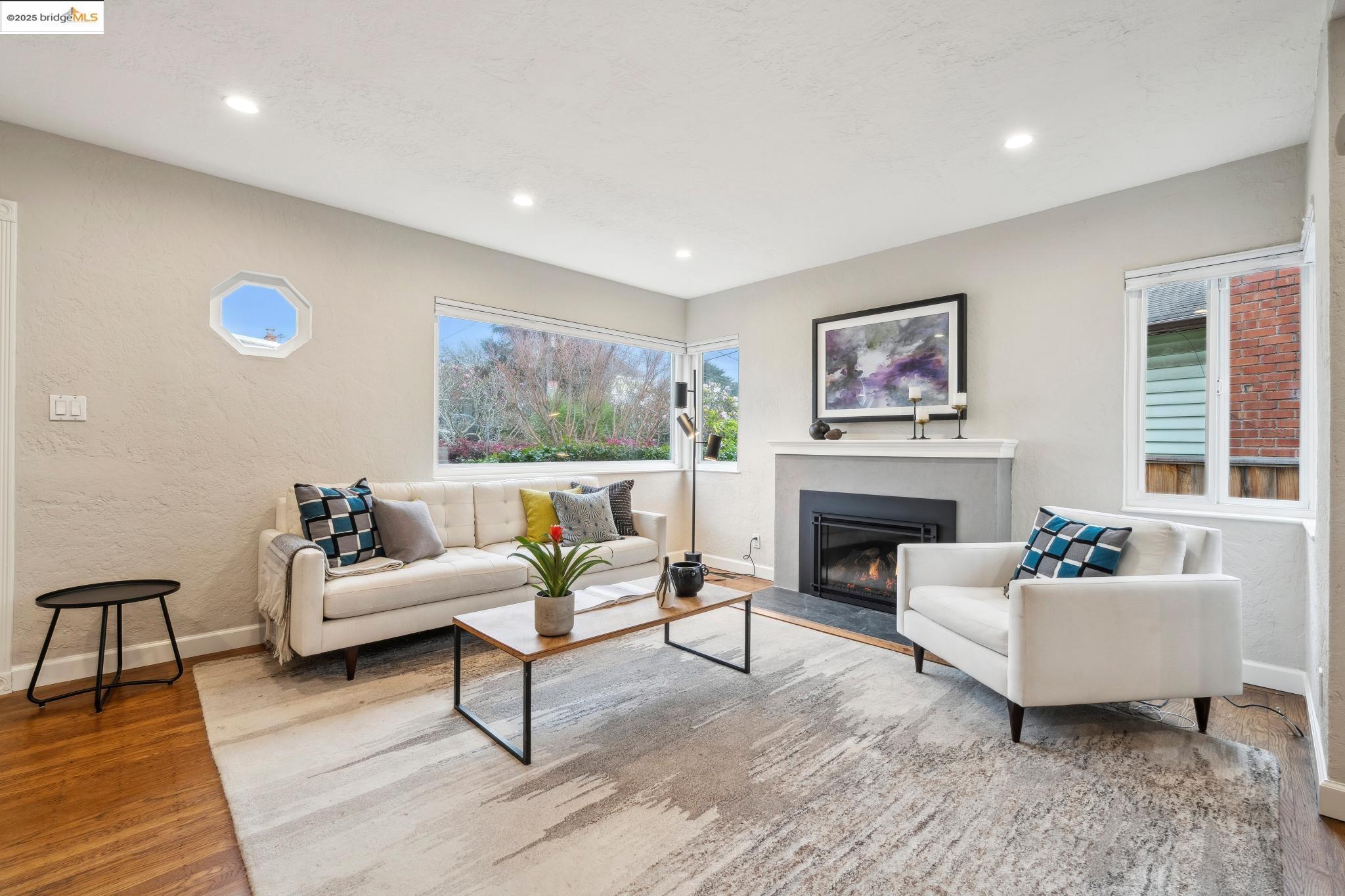 623 Kern St