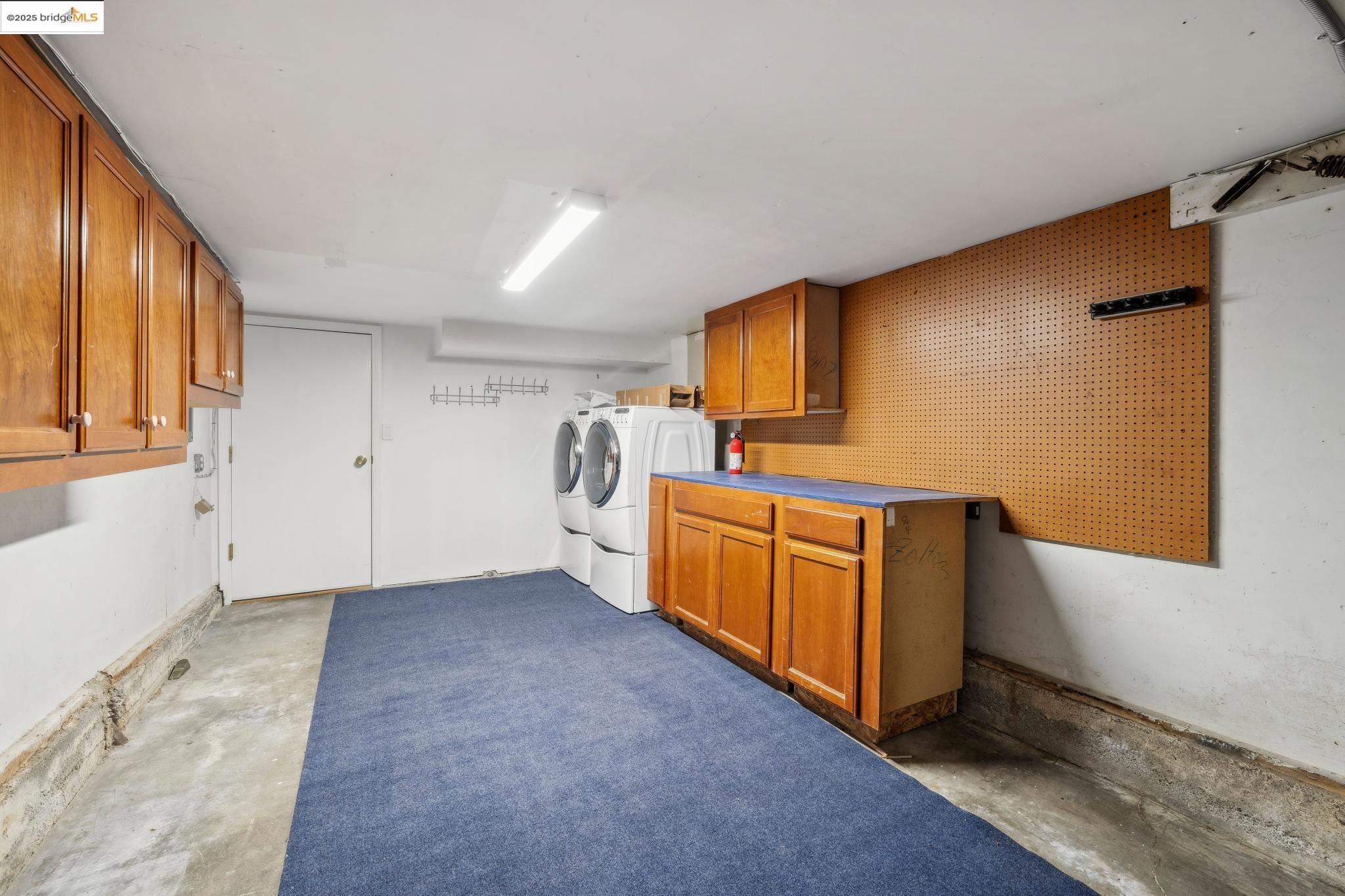 623 Kern St