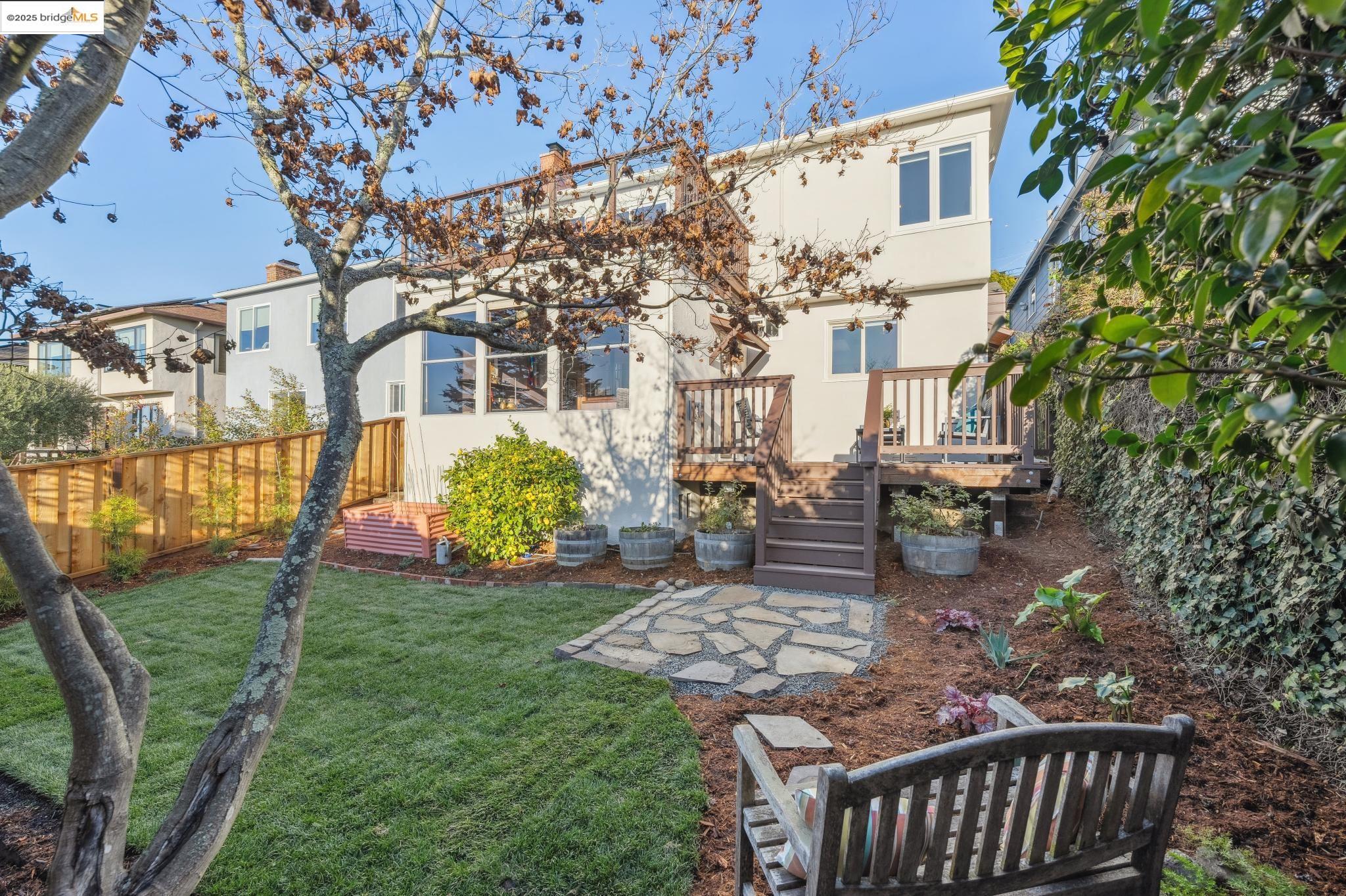 242 Trinity Ave