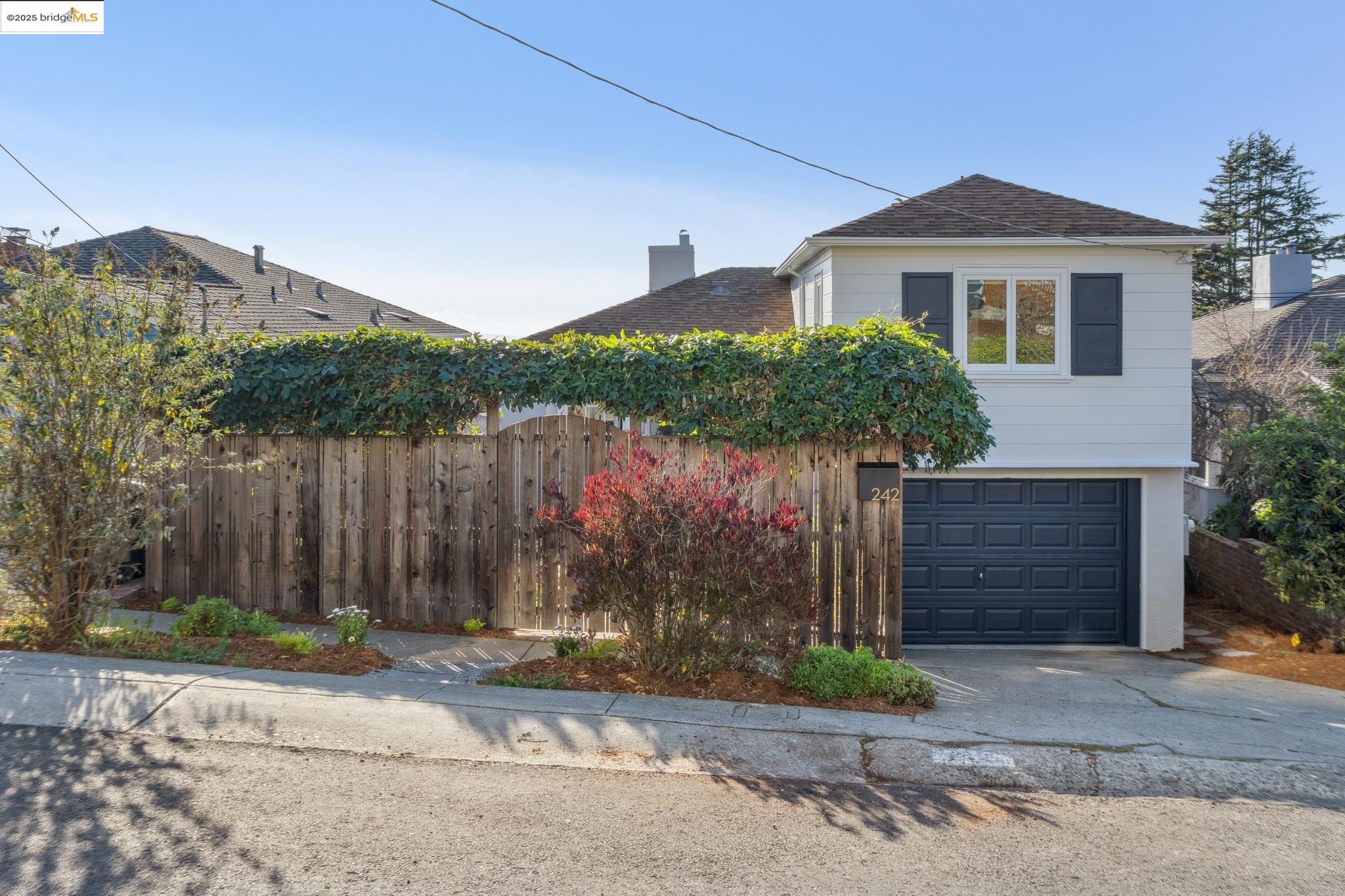 242 Trinity Ave