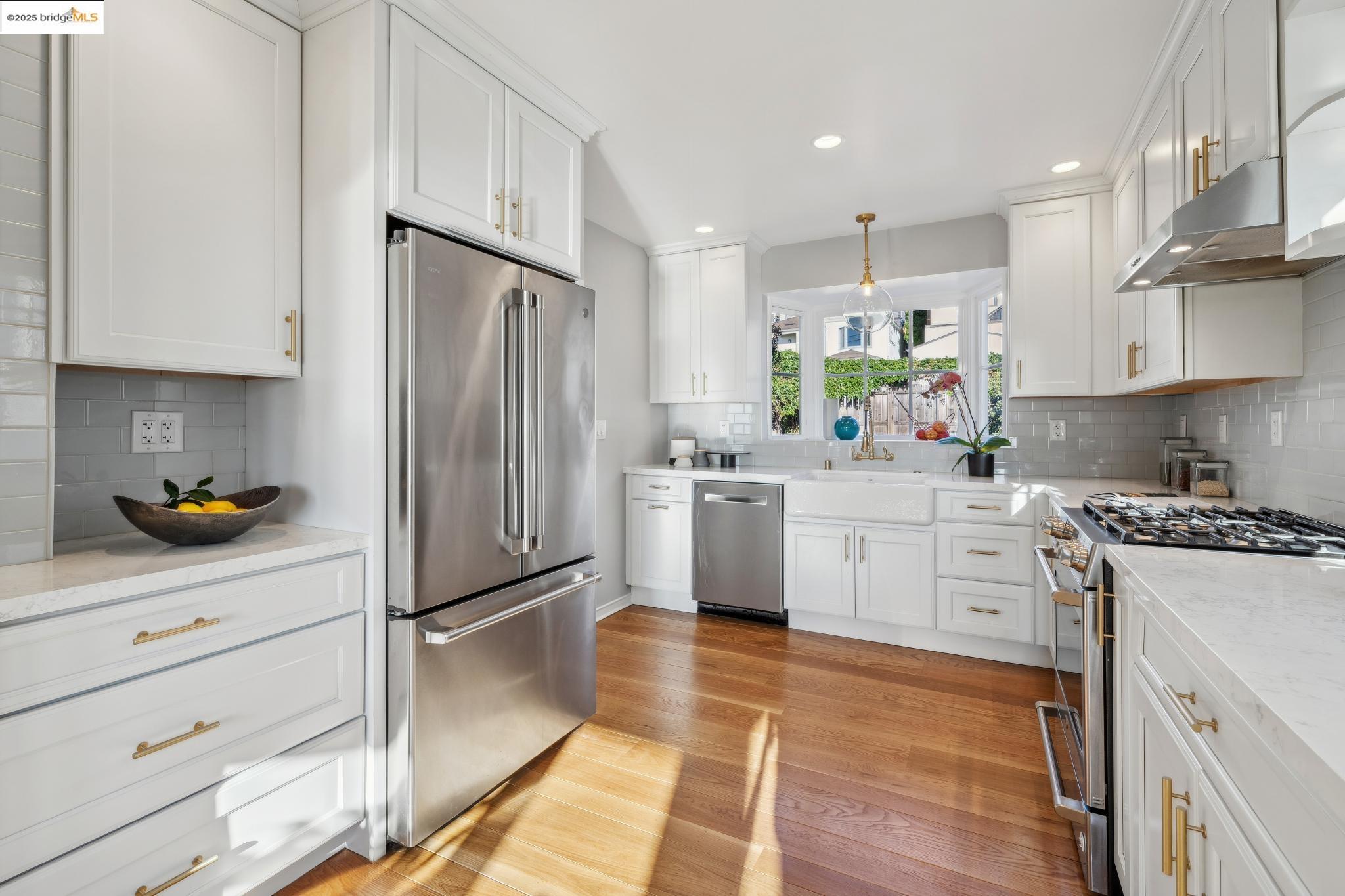 242 Trinity Ave