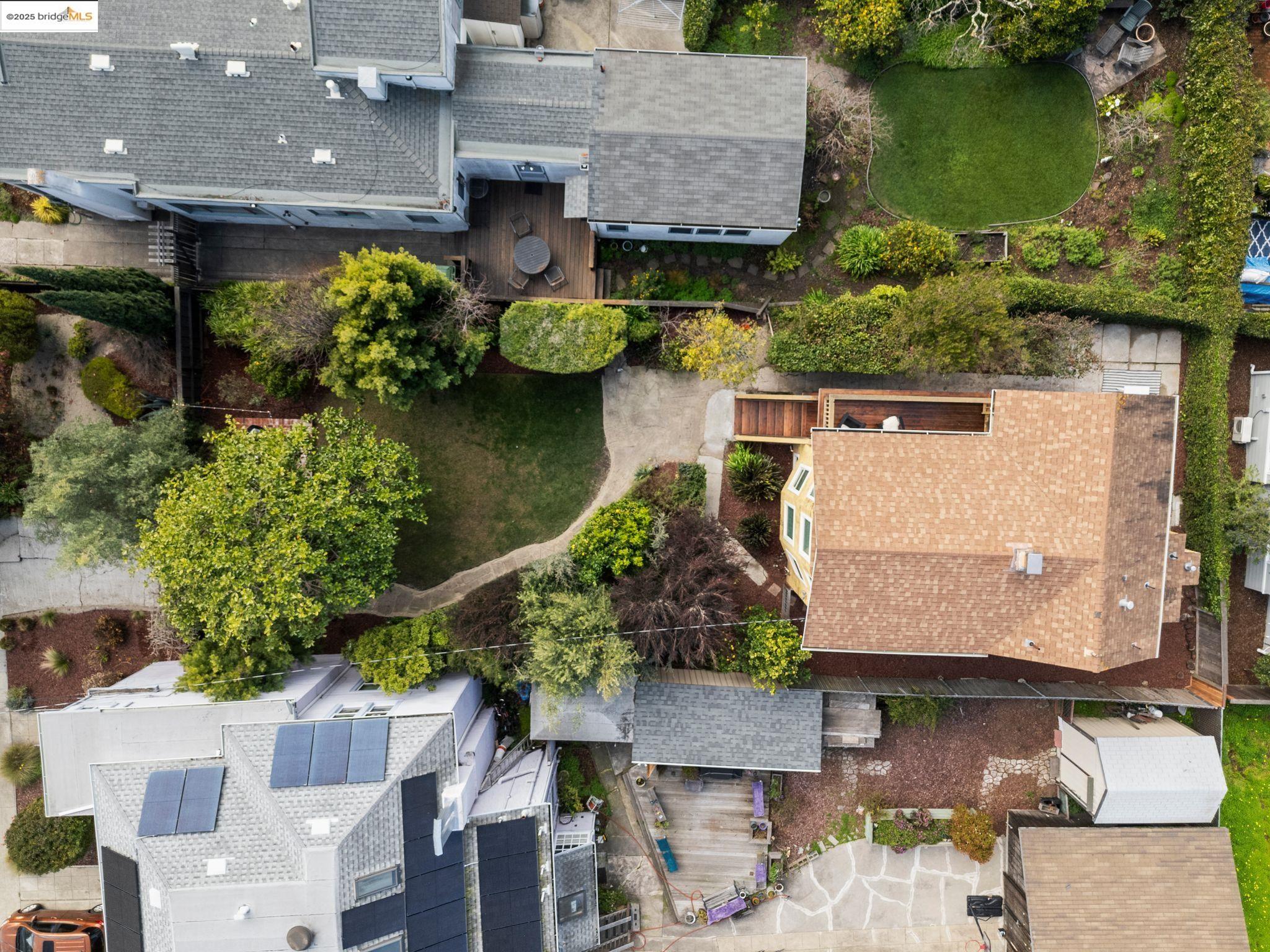 1527 Virginia Street