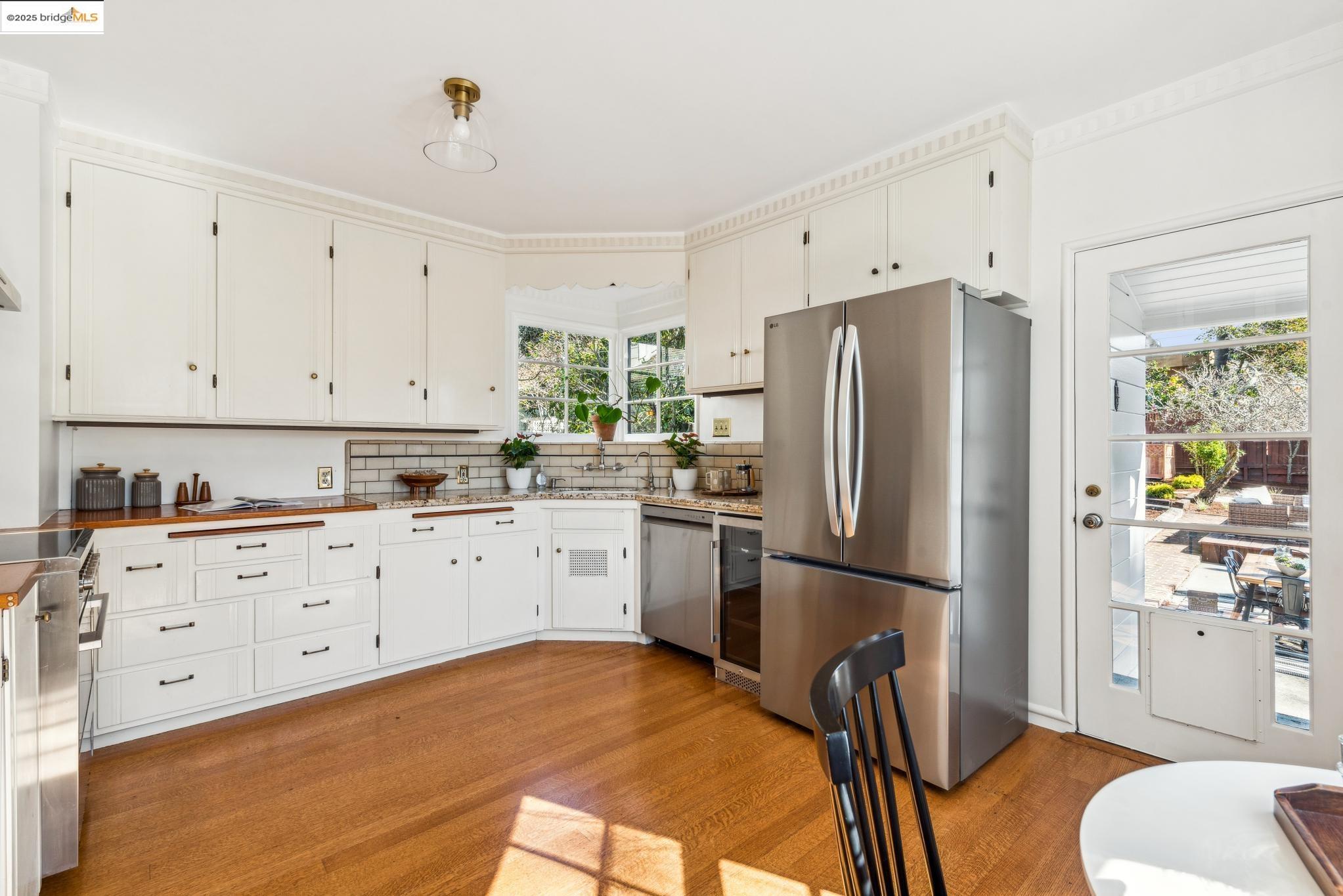 2646 Mira Vista Dr