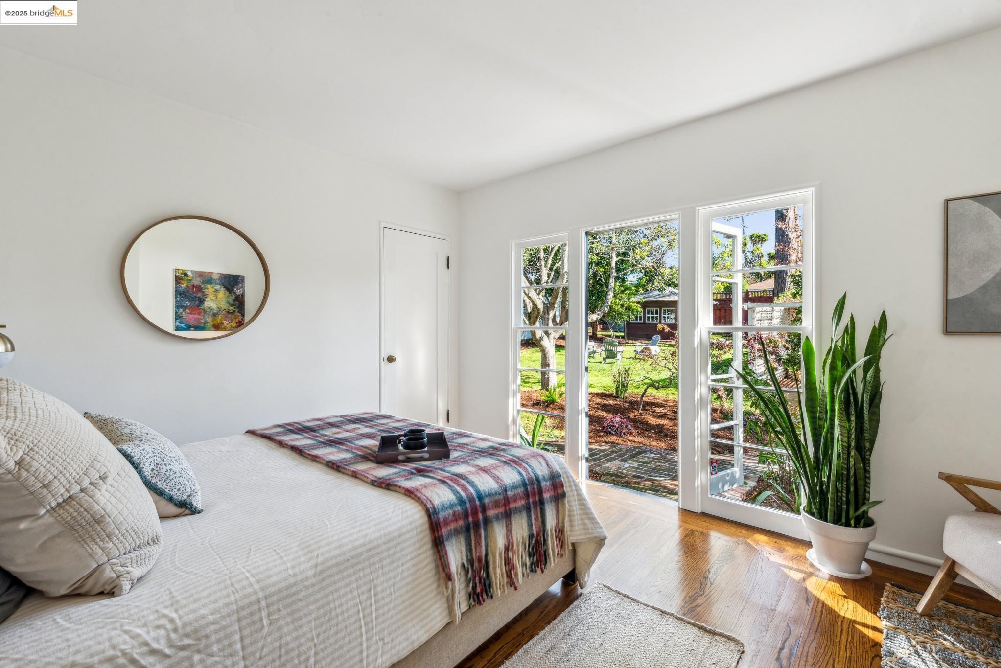 2646 Mira Vista Dr