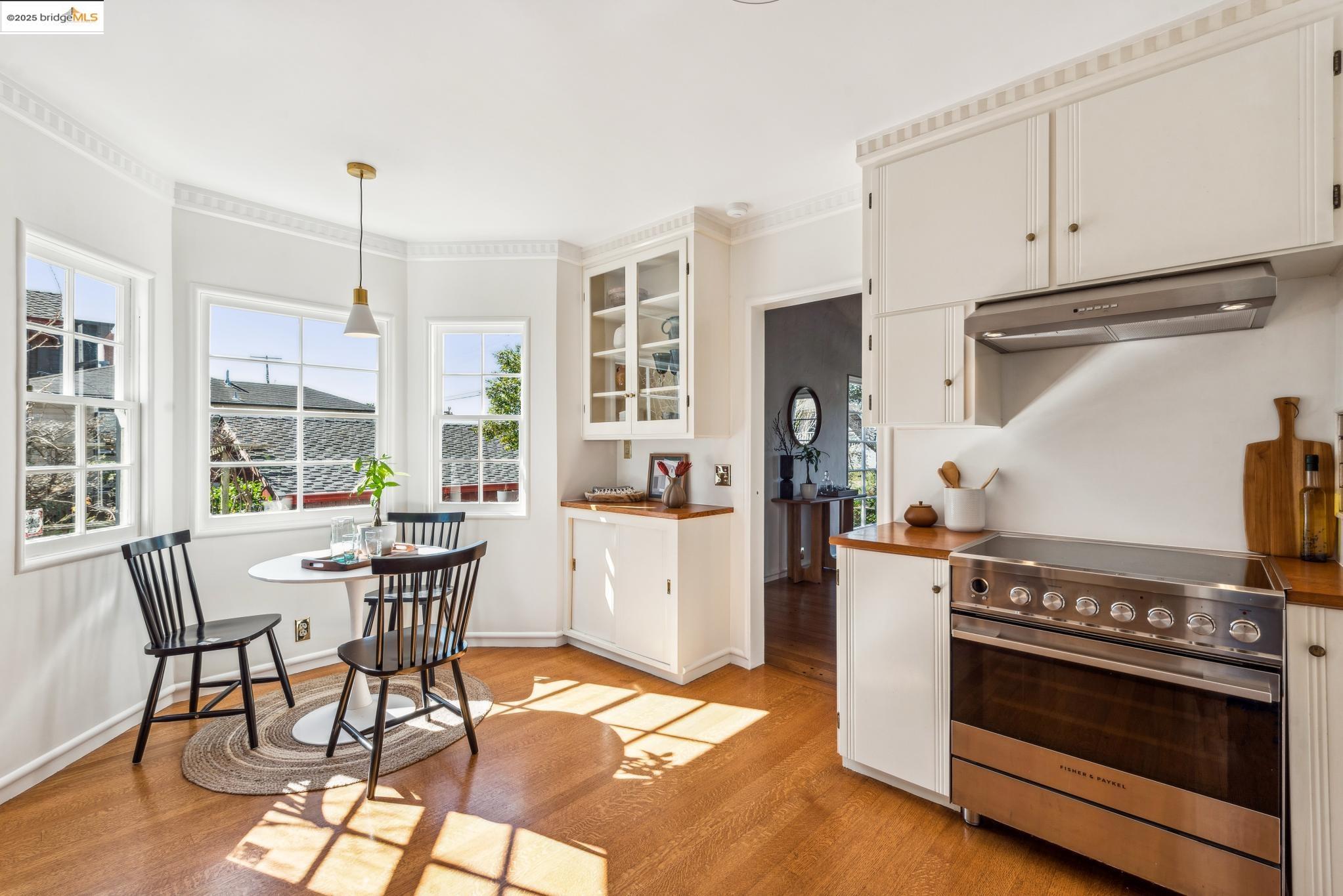 2646 Mira Vista Dr