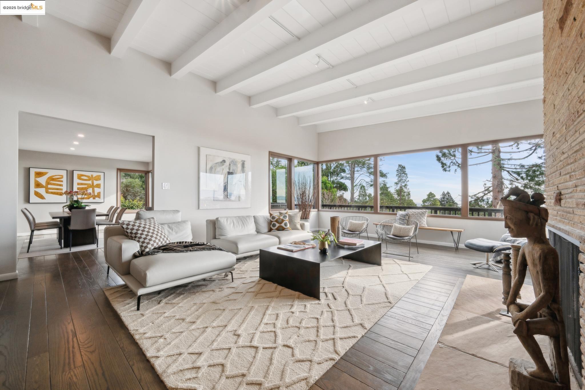 50 Marguerita Rd