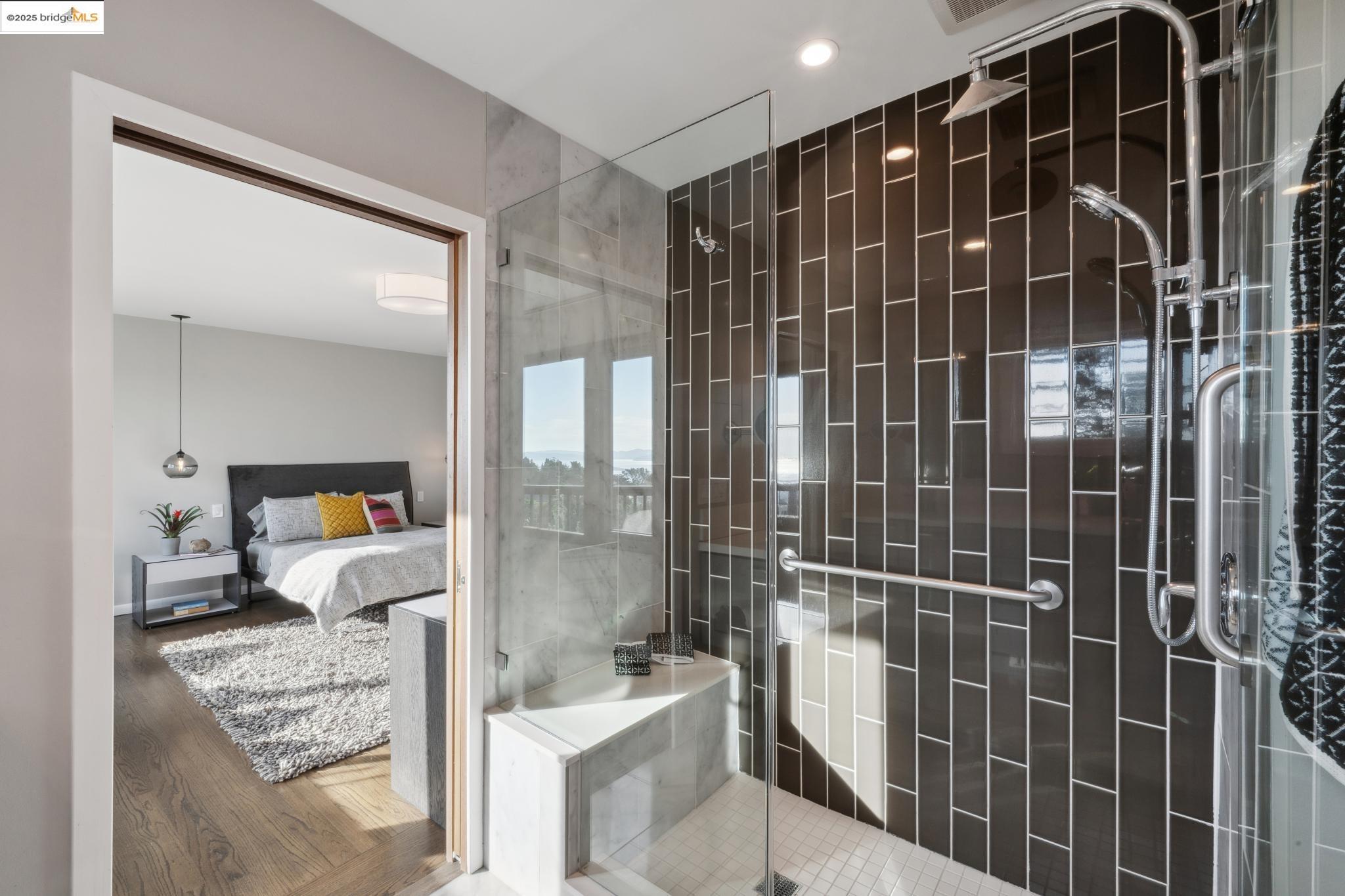 50 Marguerita Rd