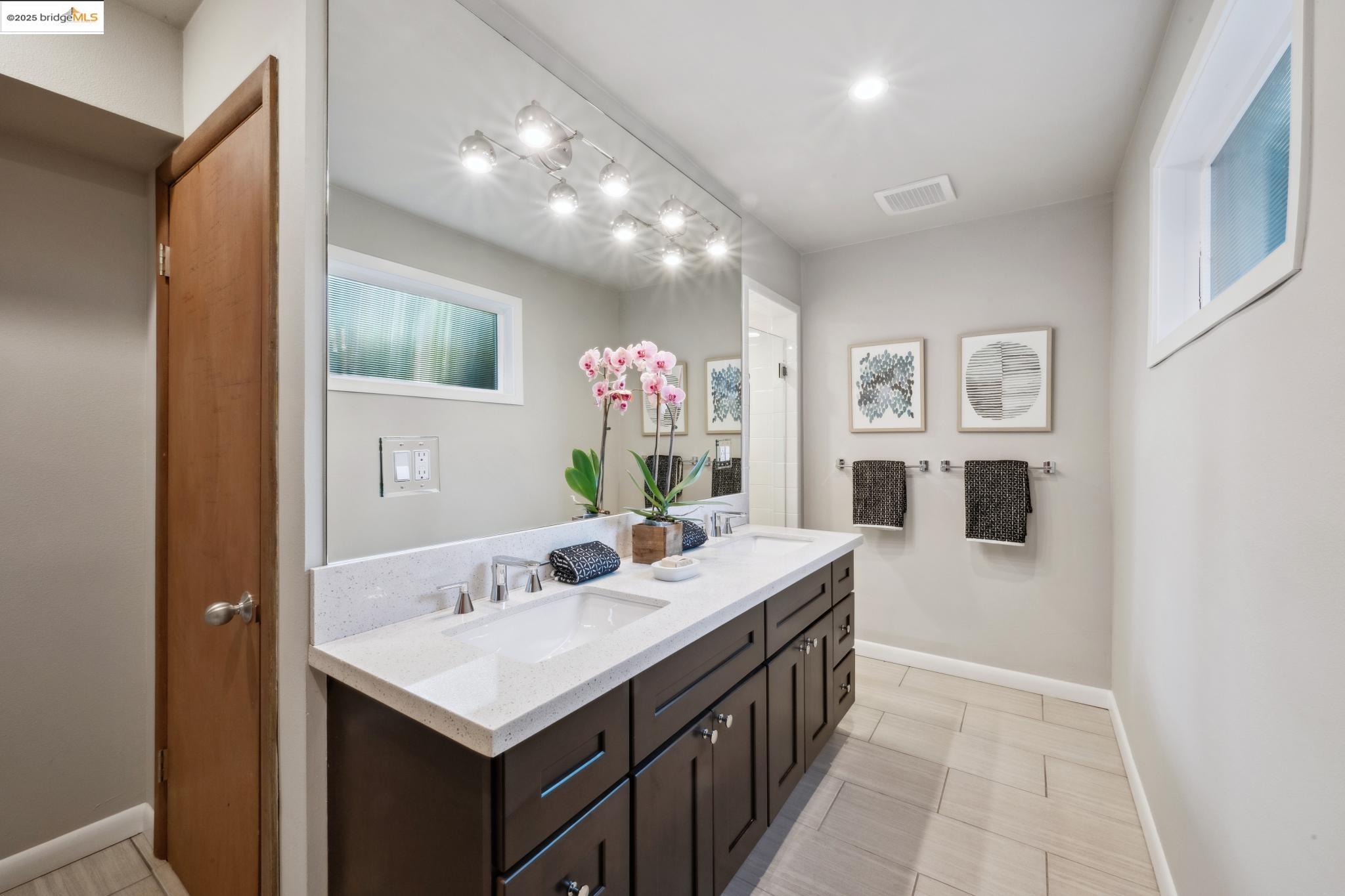 50 Marguerita Rd