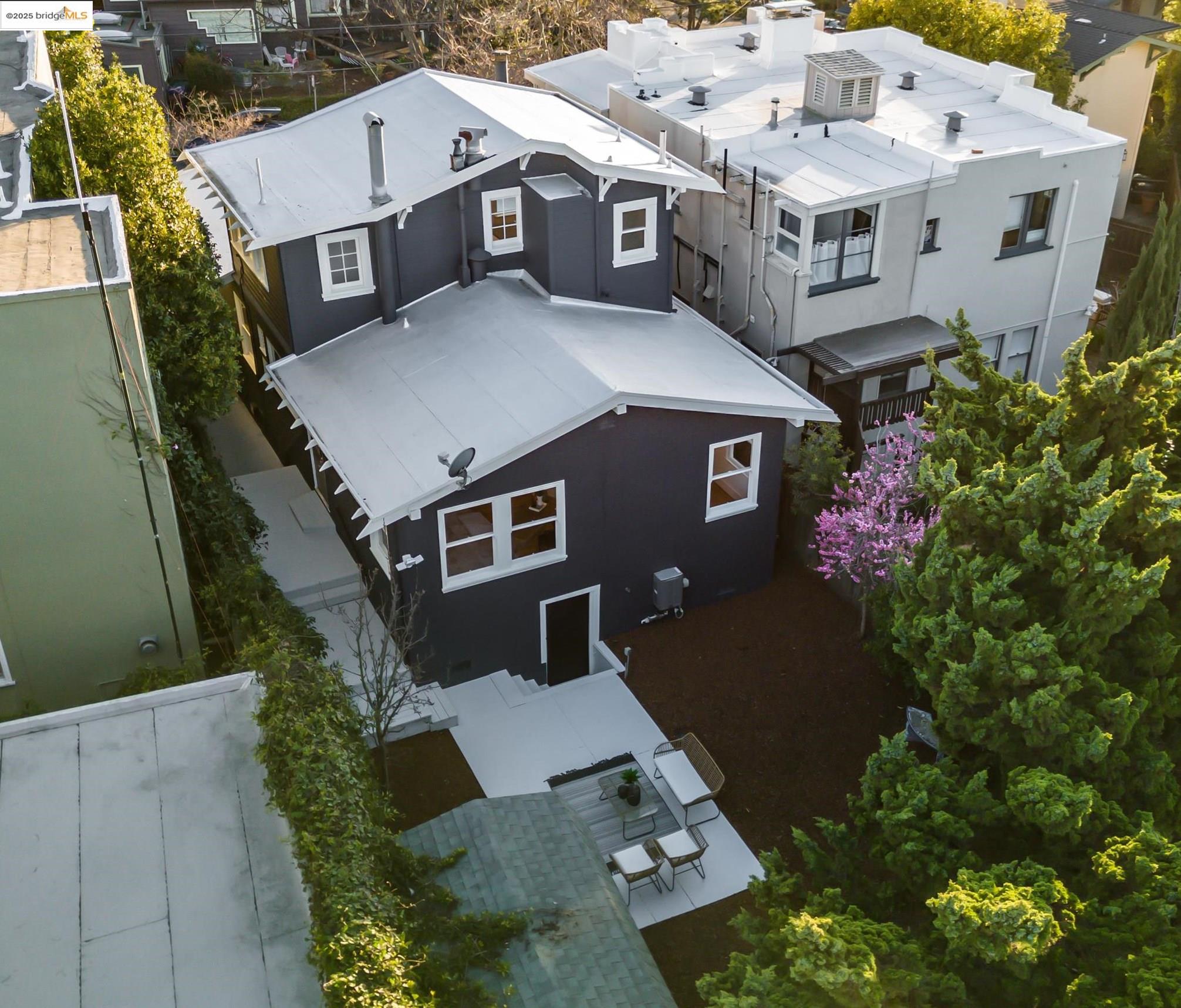 260 Mather Street