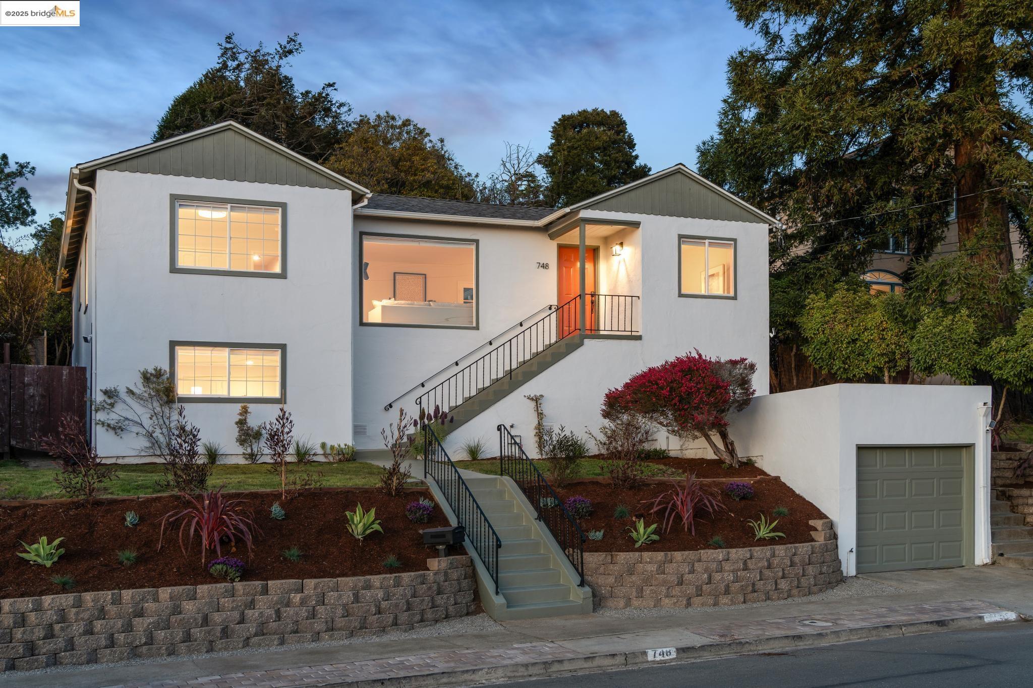 748 Colusa Ave