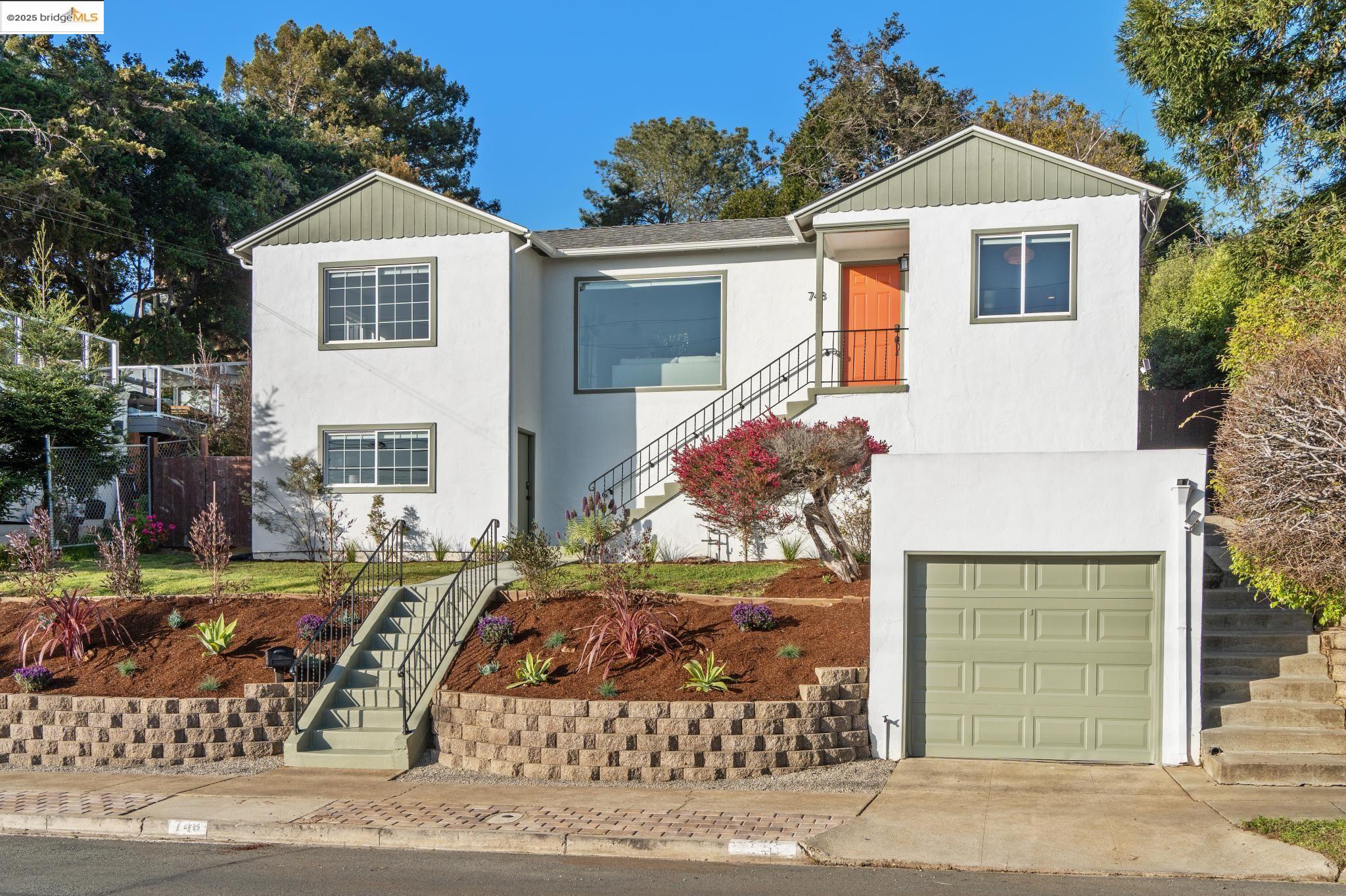 748 Colusa Ave