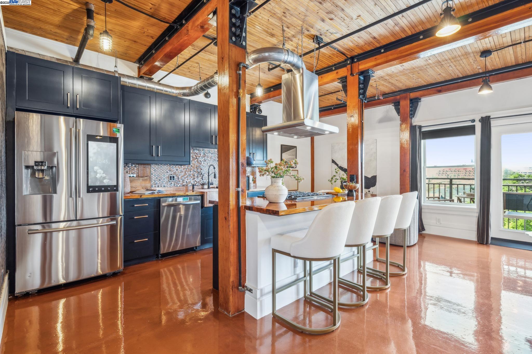 6105 San Pablo Ave # 406
