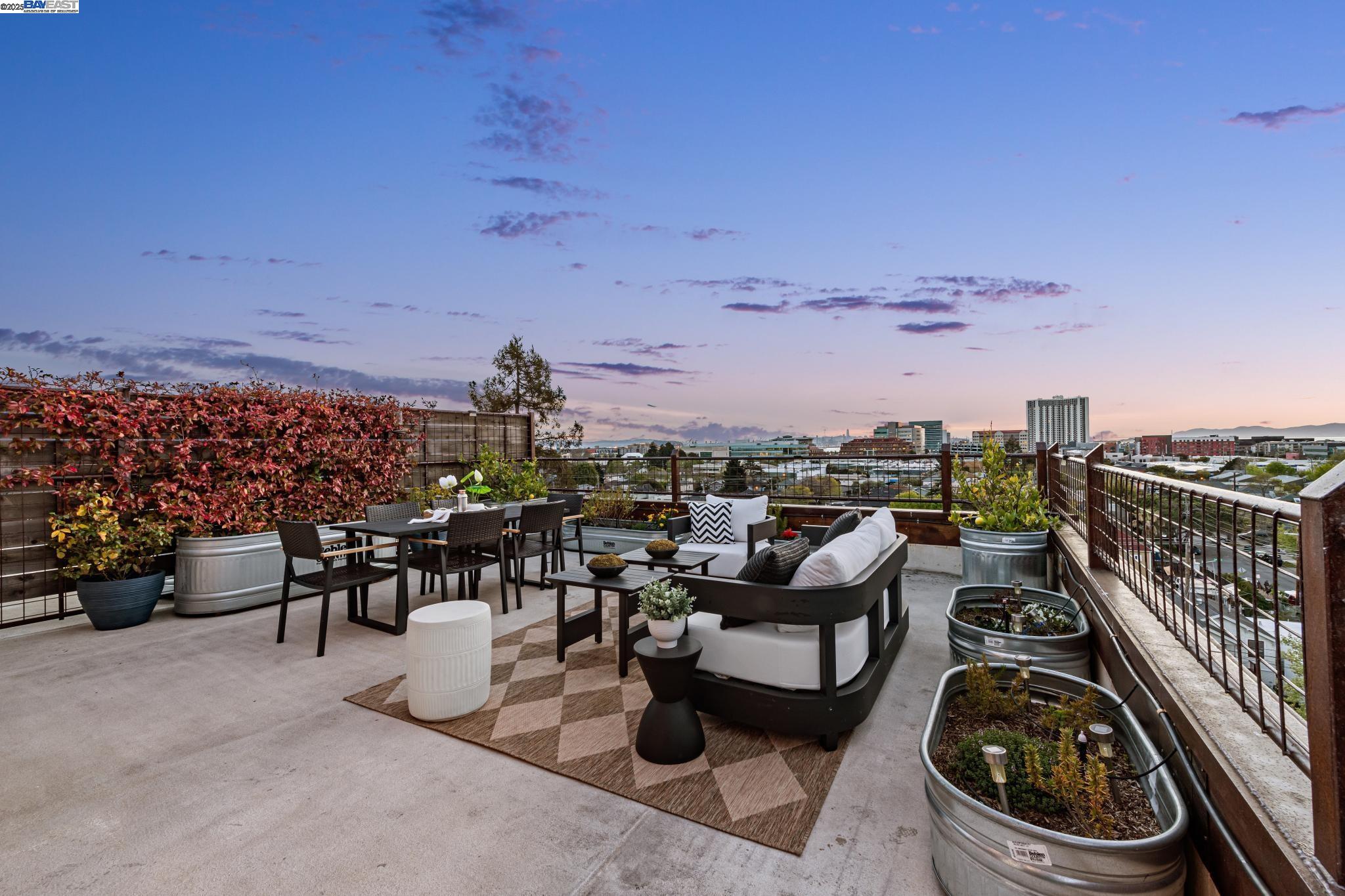 6105 San Pablo Ave # 406