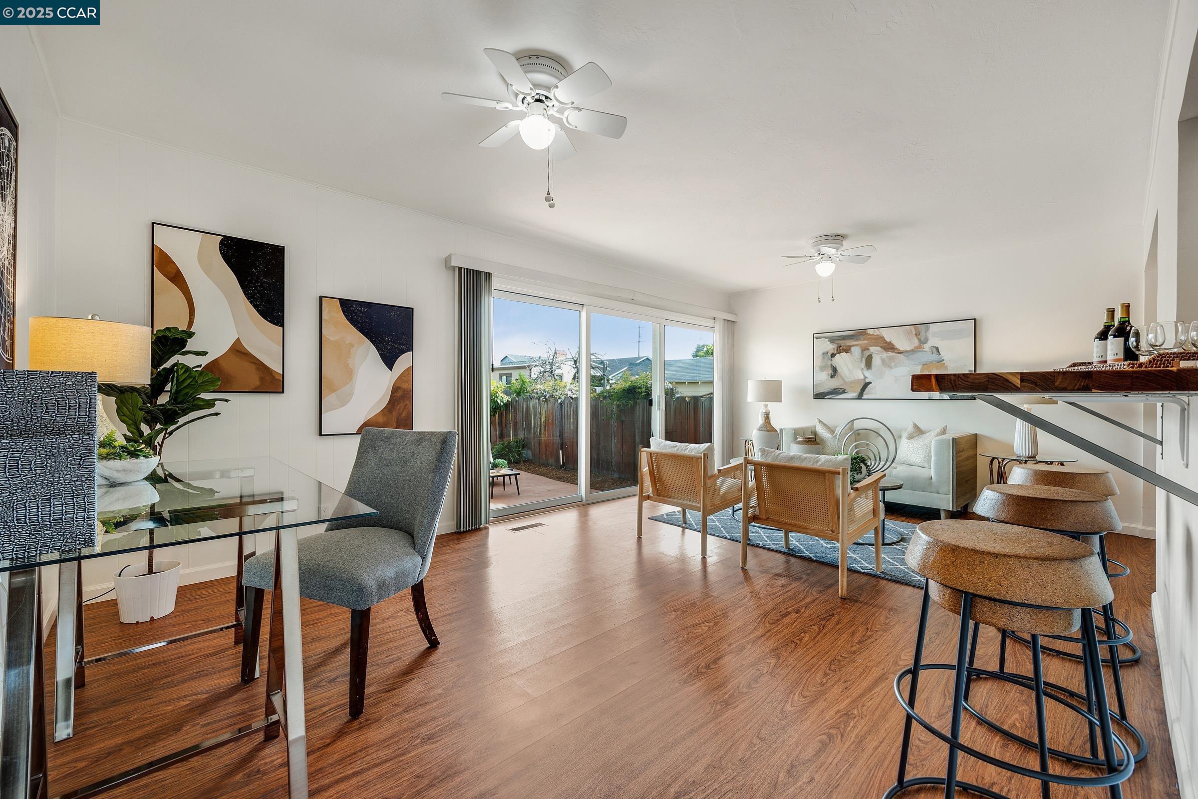 6212 Santa Cruz Ave