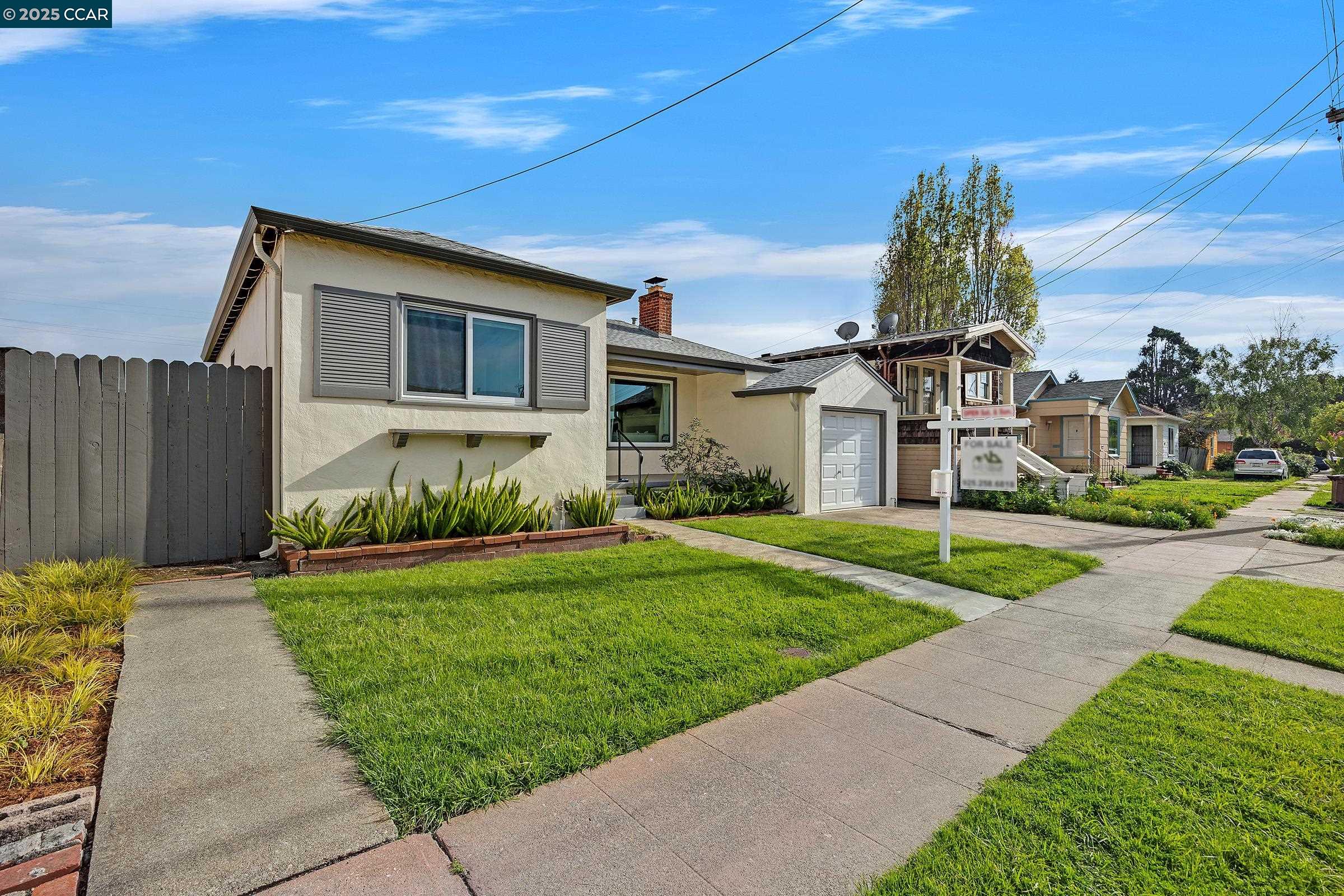 6212 Santa Cruz Ave
