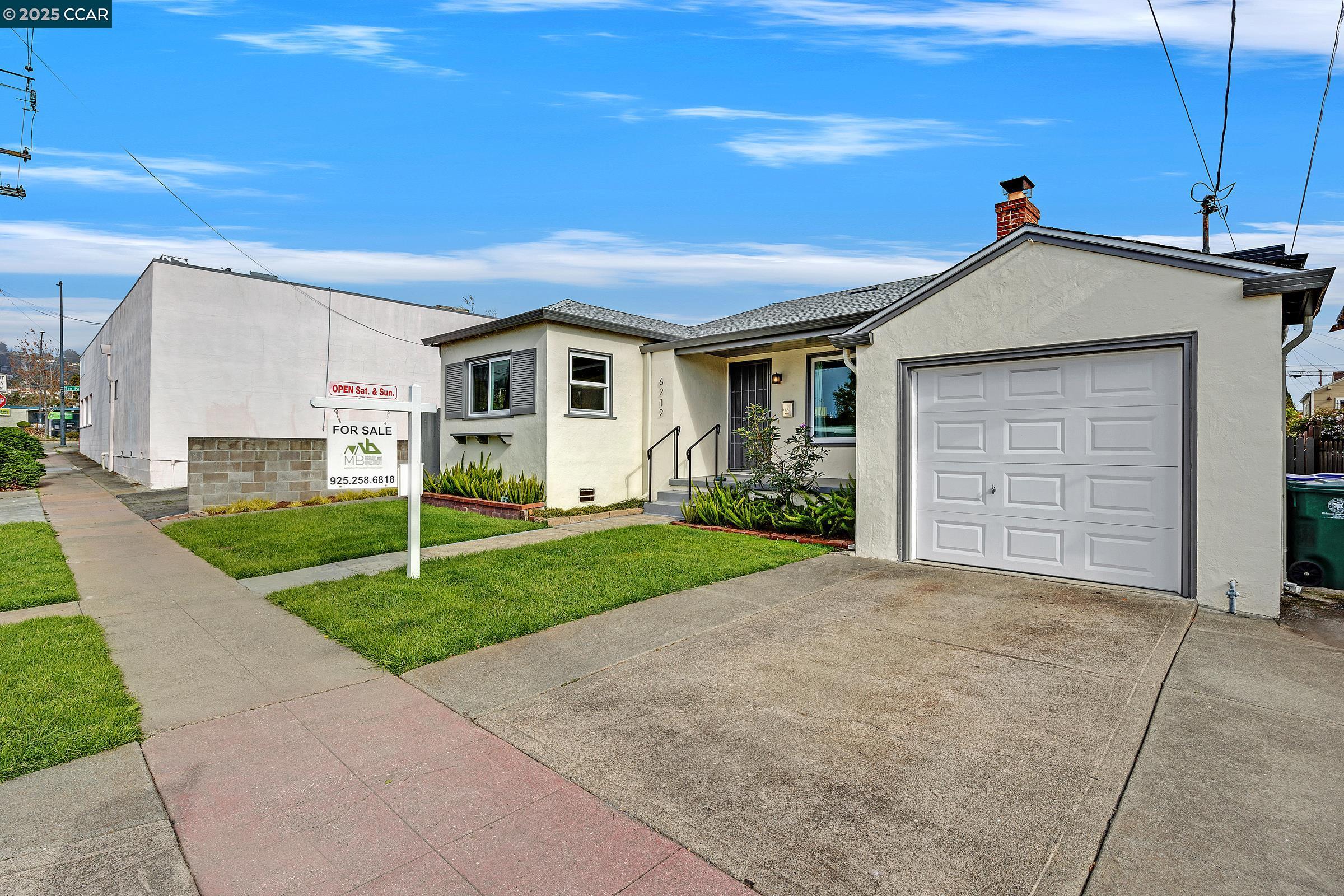 6212 Santa Cruz Ave