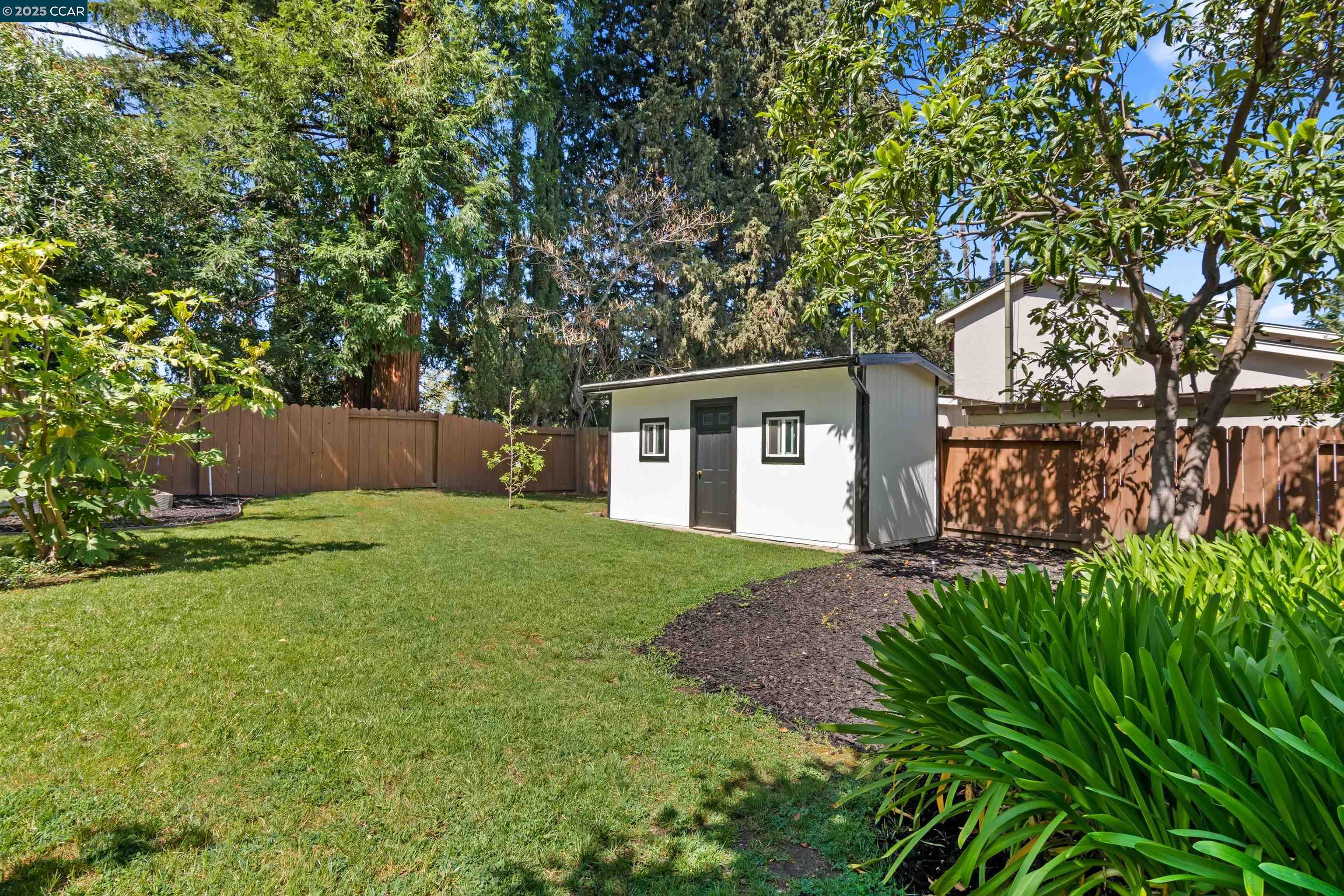 1761 Flanders Ct