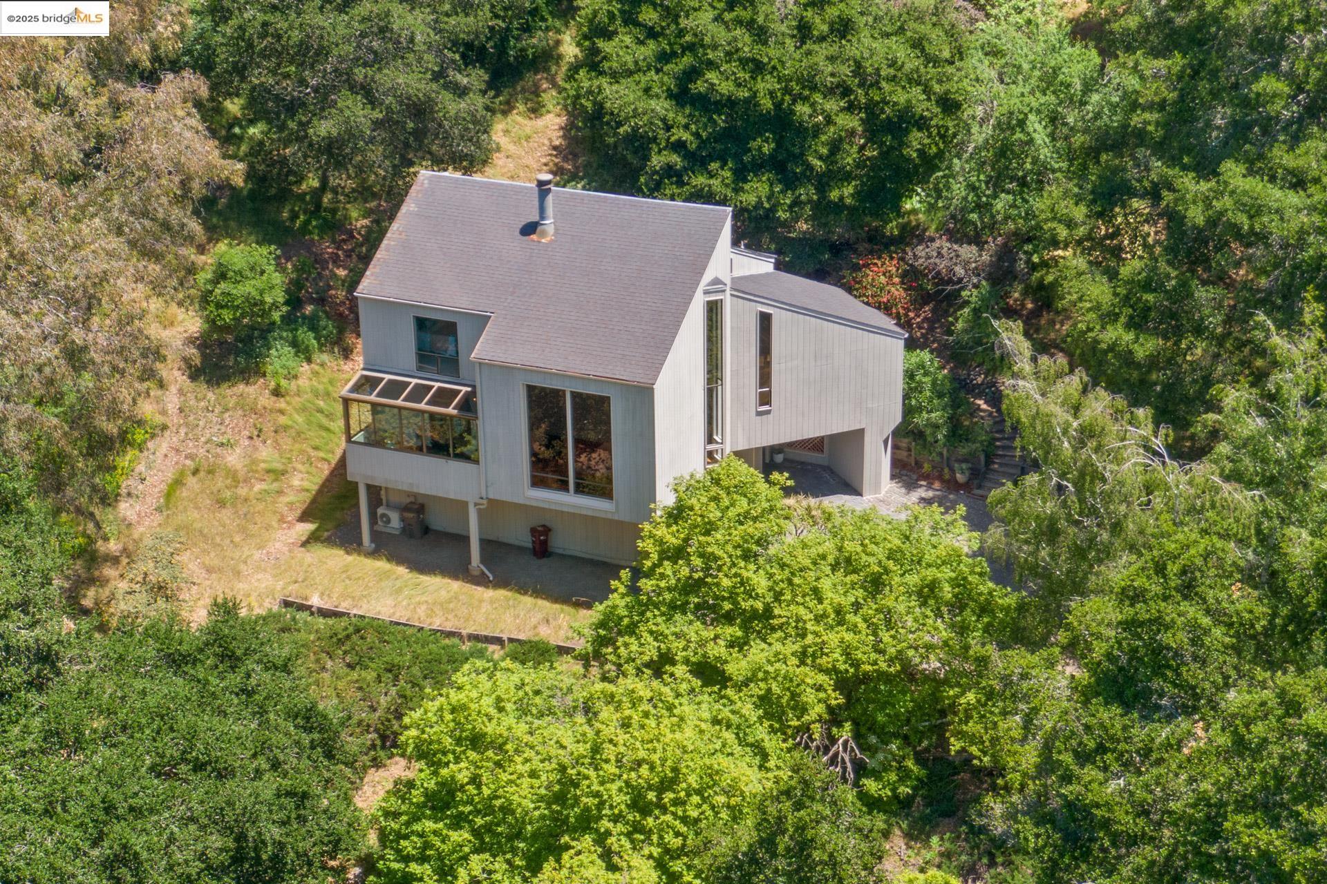 6766 Armour Dr