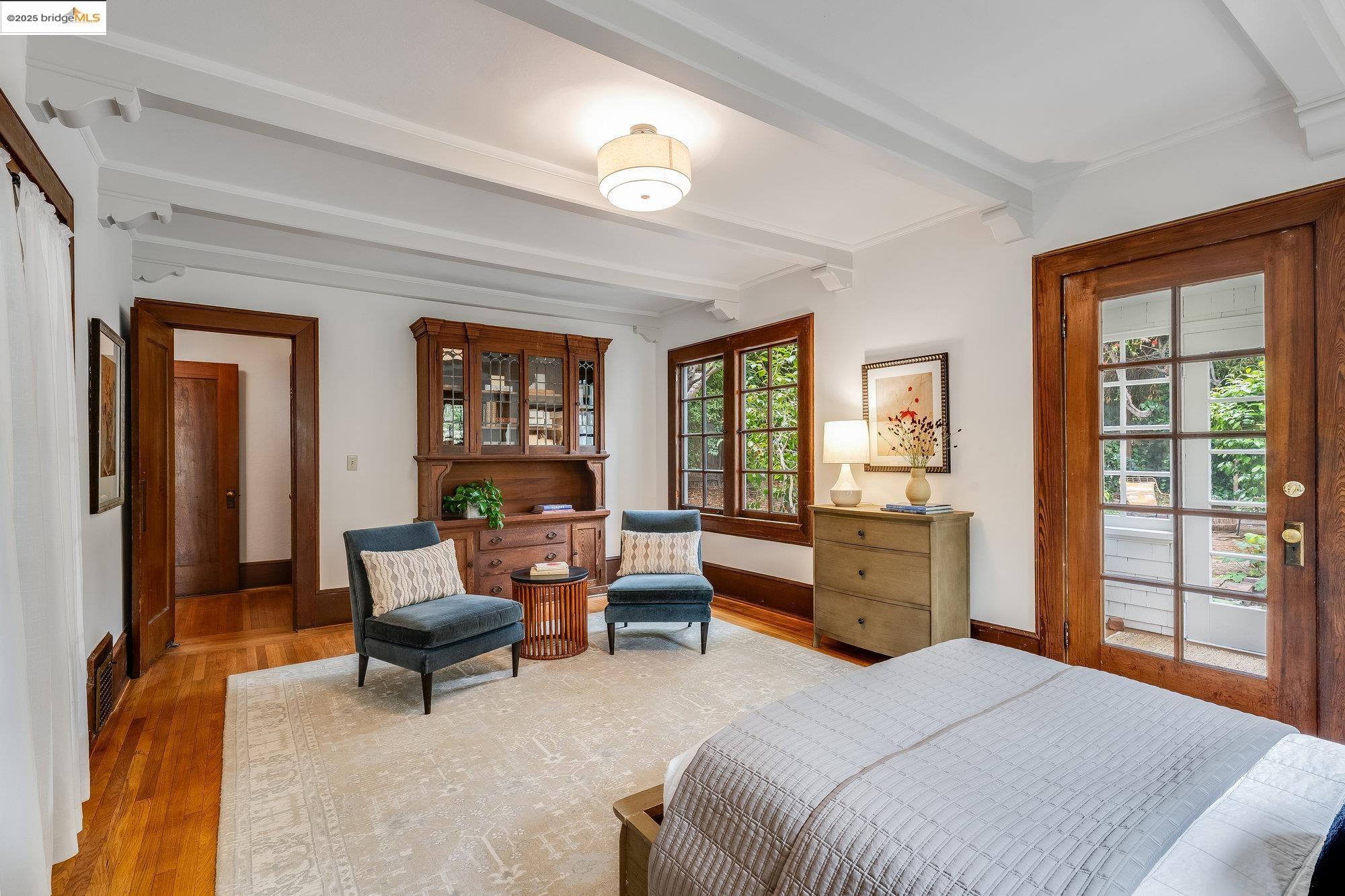 839 Mendocino Ave