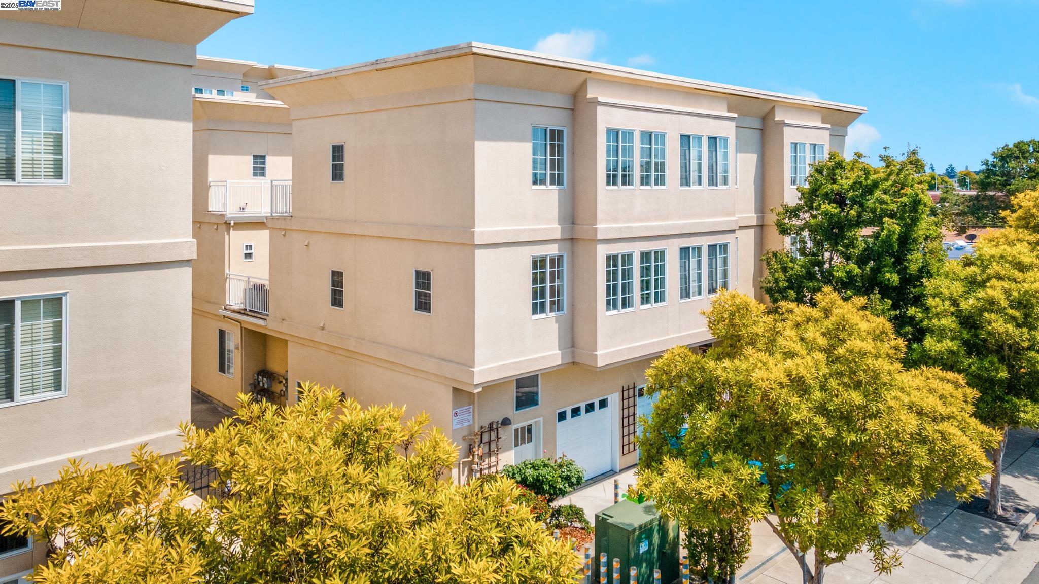 913 Adams # A
