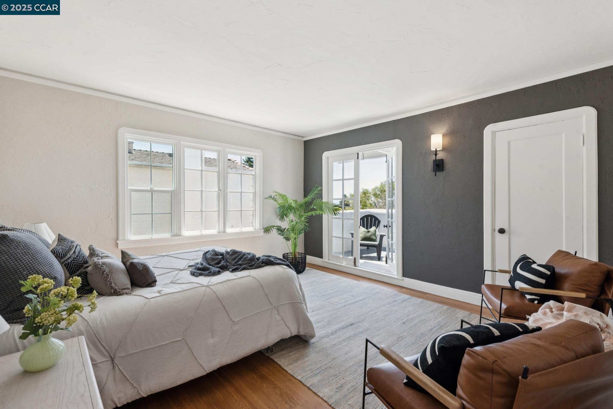 545 Colusa Ave