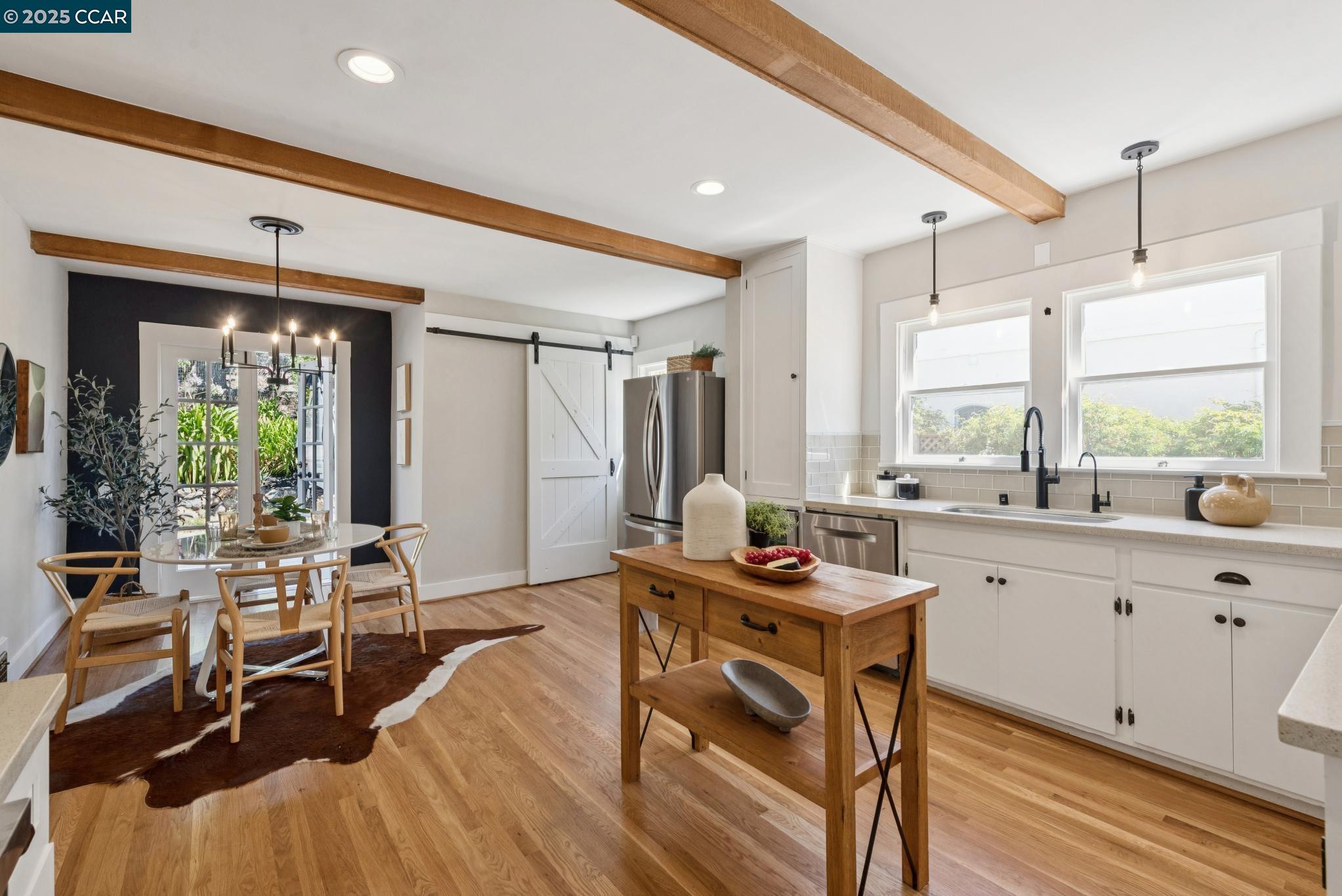 545 Colusa Ave