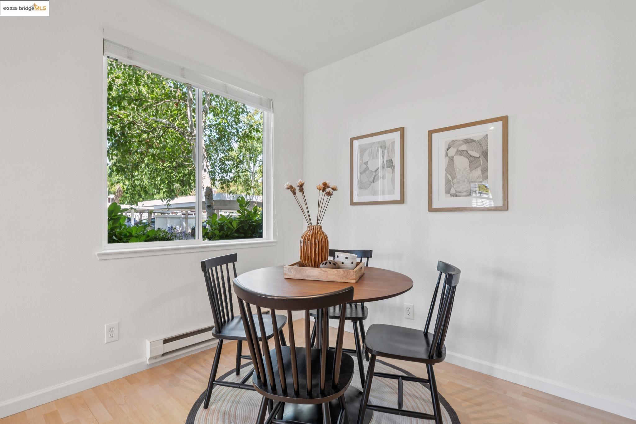 27 Bayside Ct